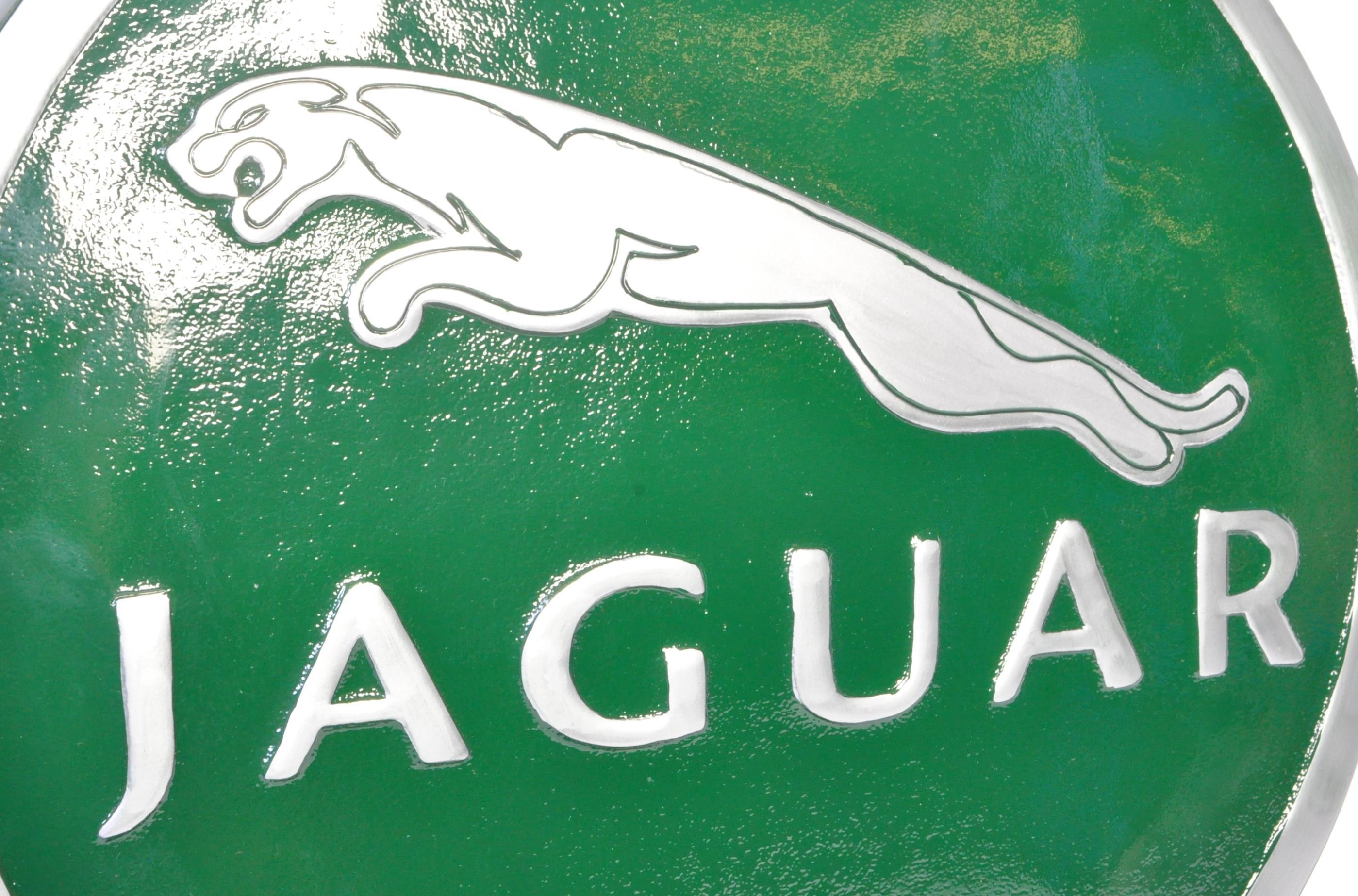 LARGE VINTAGE METAL JAGUAR CAR EMBLEM - Image 4 of 5