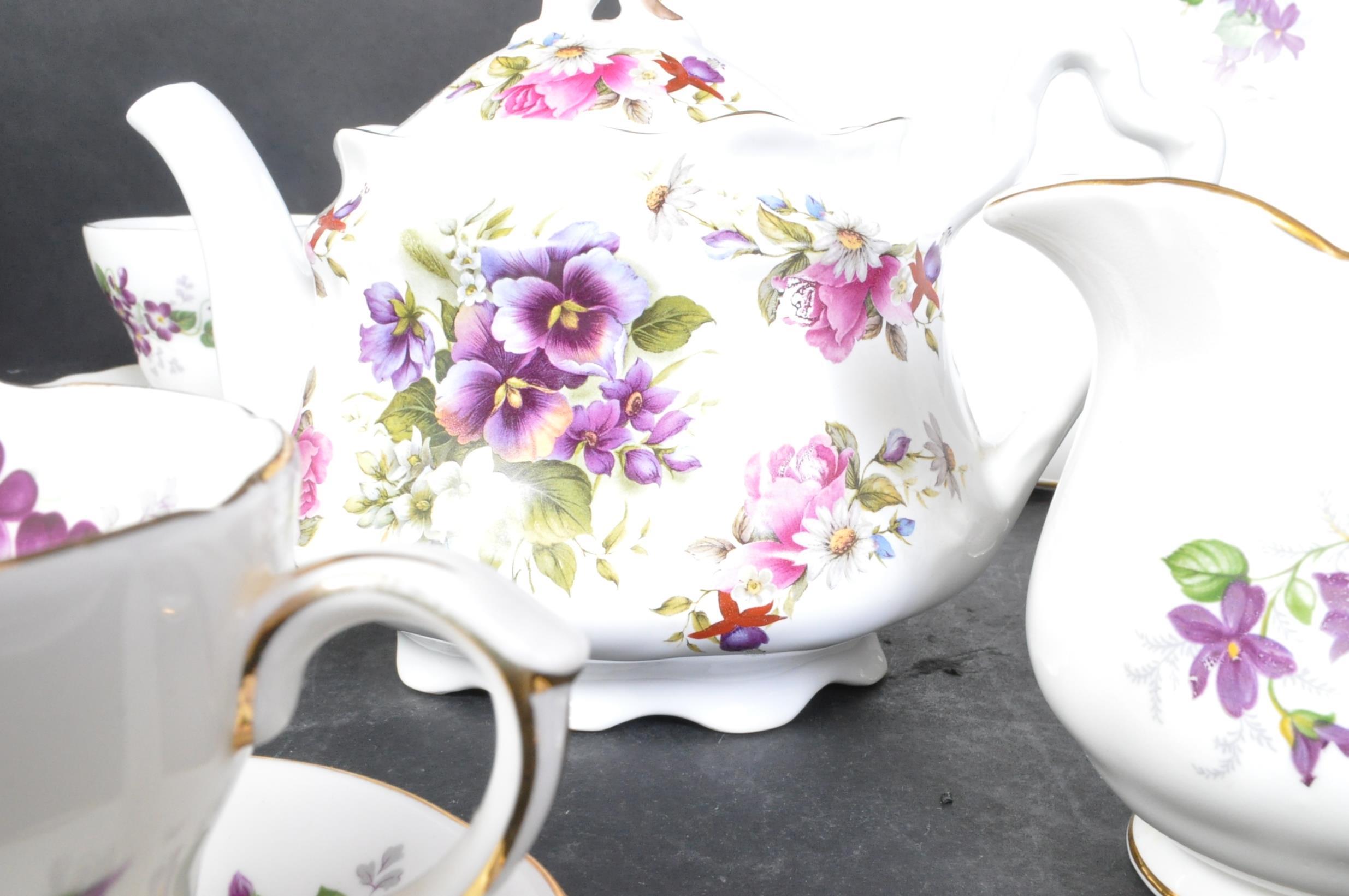 VINTAGE DUCHESS BONE CHINA TEA SERVICE - Image 6 of 7