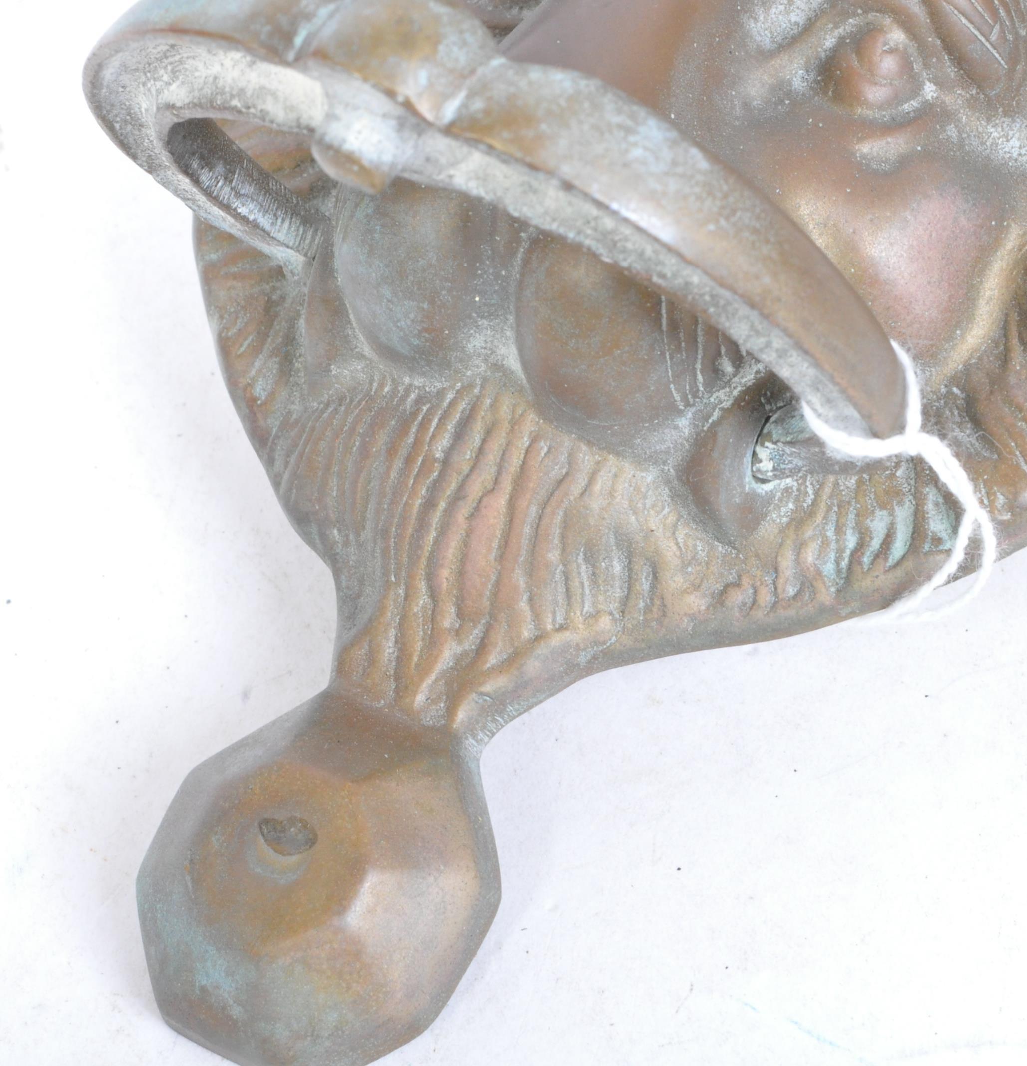 VINTAGE BRONZE LION HEAD DOOR KNOCKER - Bild 3 aus 3