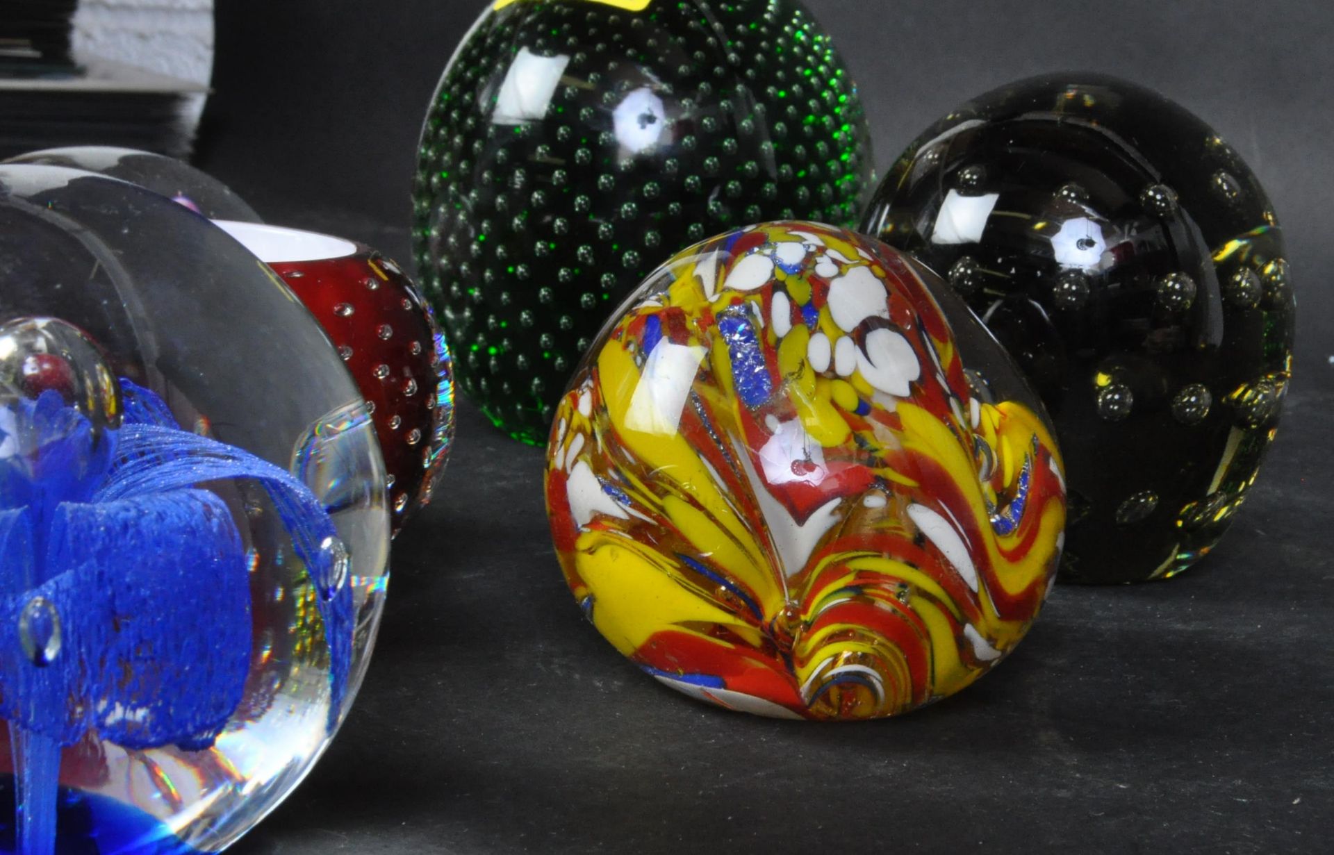 VINTAGE MID 20TH CENTURY STUDIO ART GLASS PAPERWEIGHTS - Image 2 of 3