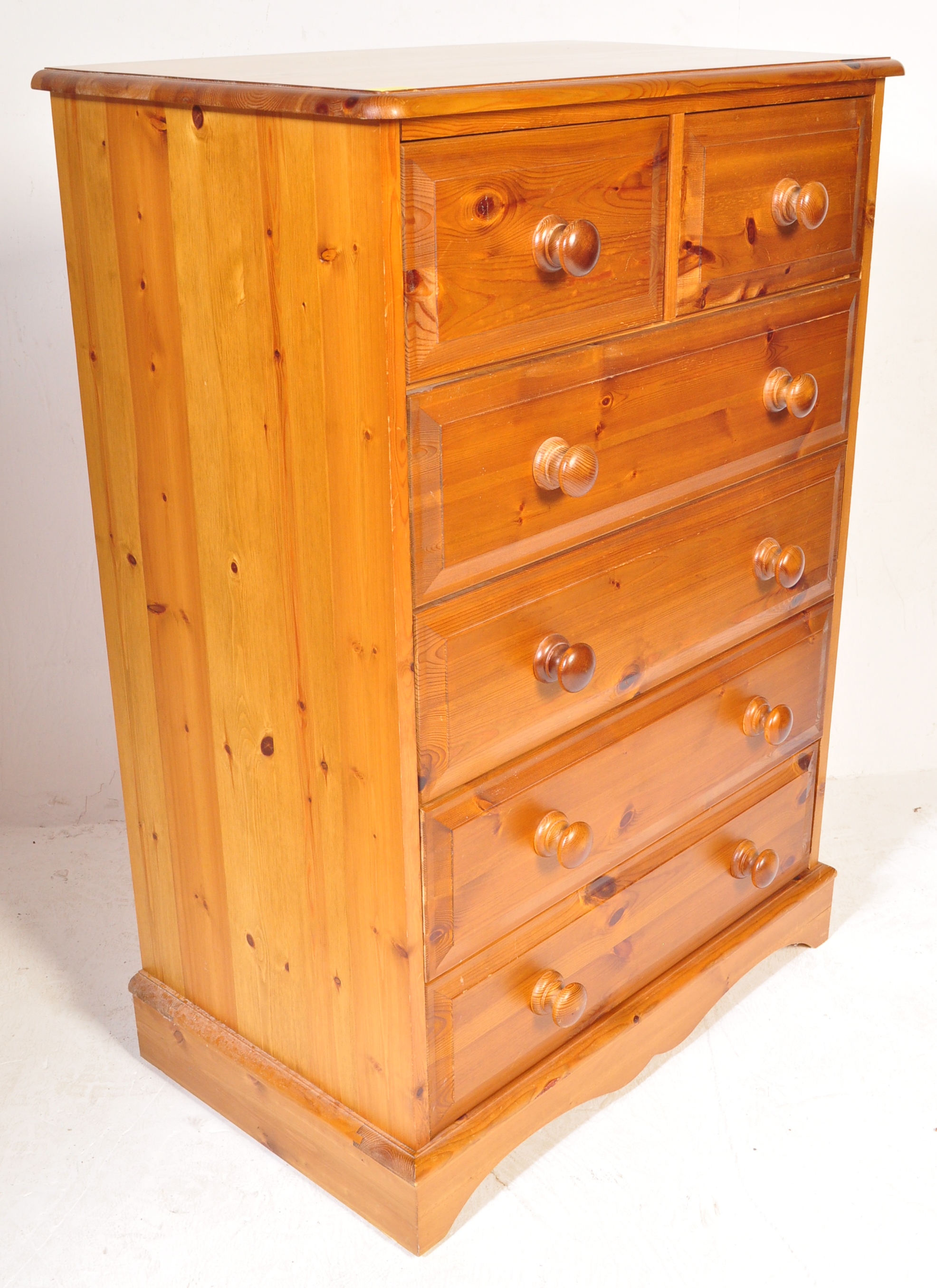 20TH CENTURY PINE CHEST OF DRAWERS - Image 2 of 5
