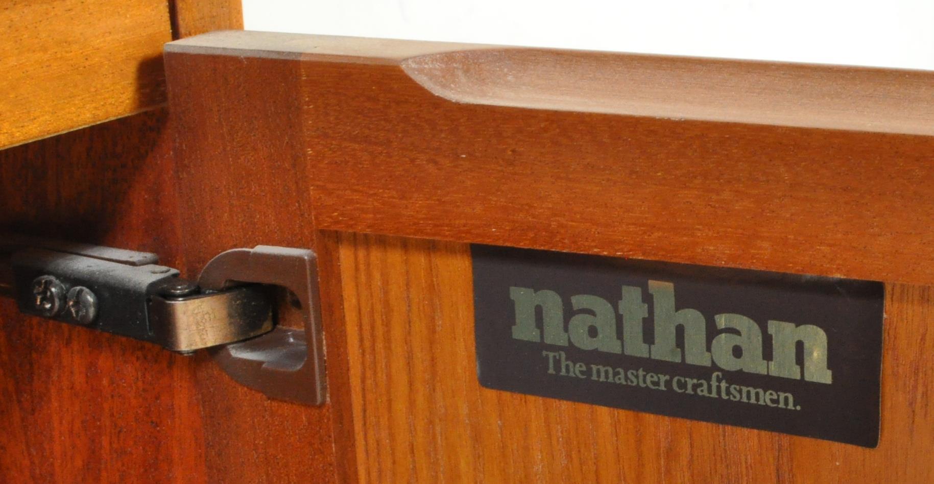 VINTAGE CIRCA 1970S TEAK NATHAN BOOKCASE CABINET - Image 4 of 5