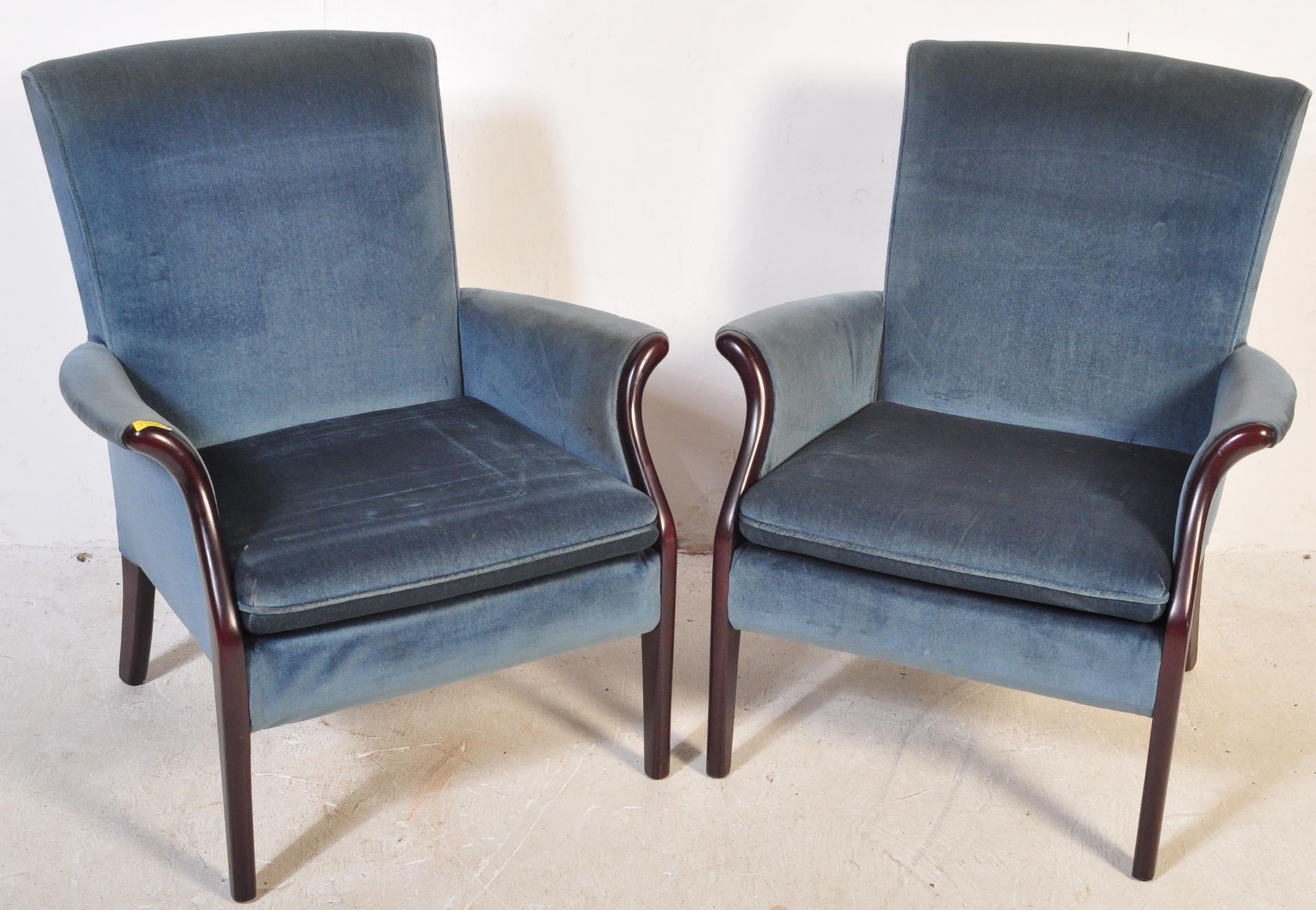 PAIR OF VINTAGE 20TH CENTURY PARKER KNOLL EASY CHAIRS - Image 2 of 6