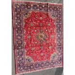 AN EARLY 20TH CENTURY PERSIAN ISLAMIC SAROUK FLOOR CARPET RUG