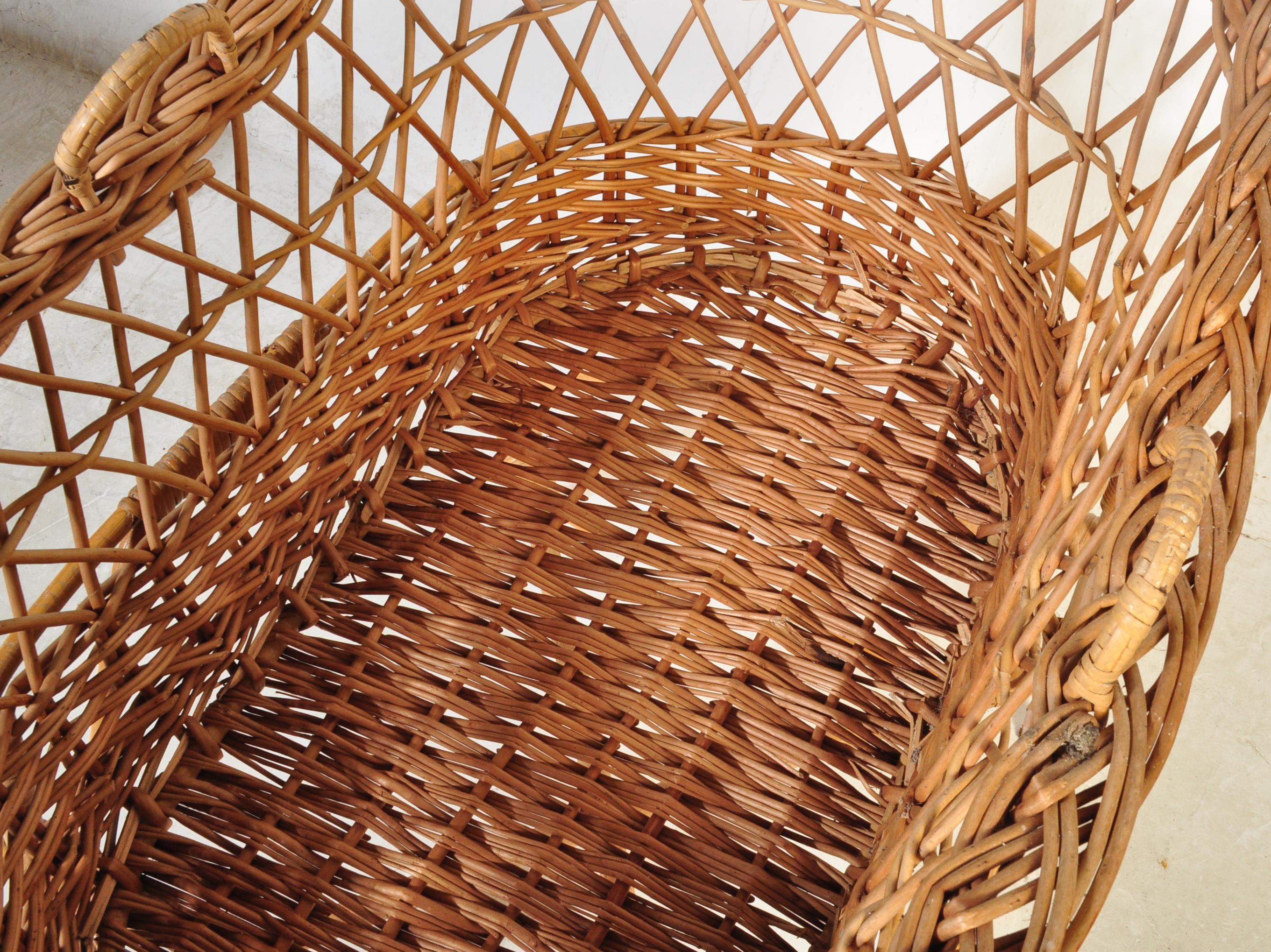 A RETRO VINTAGE CANED WICKER BAMBOO MOSES BASKET - Image 5 of 6