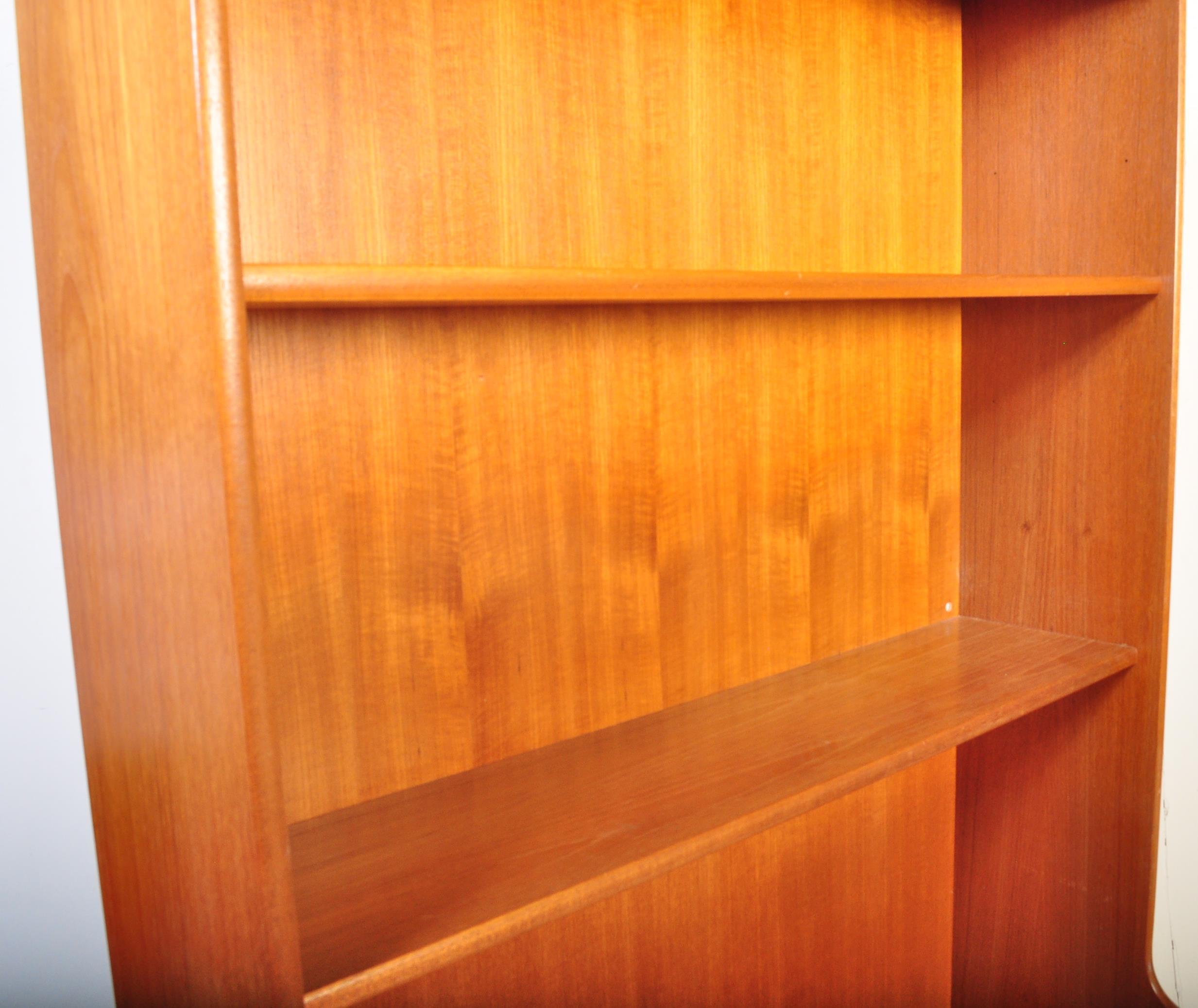 VINTAGE CIRCA 1970S TEAK NATHAN BOOKCASE CABINET - Image 5 of 5