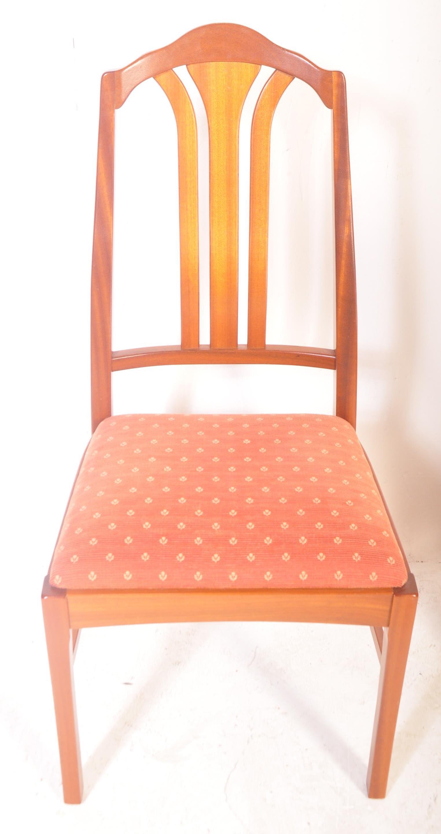 MID CENTURY TEAK NATHAN FURNITURE TABLE WITH SIX CHAIRS - Bild 6 aus 6