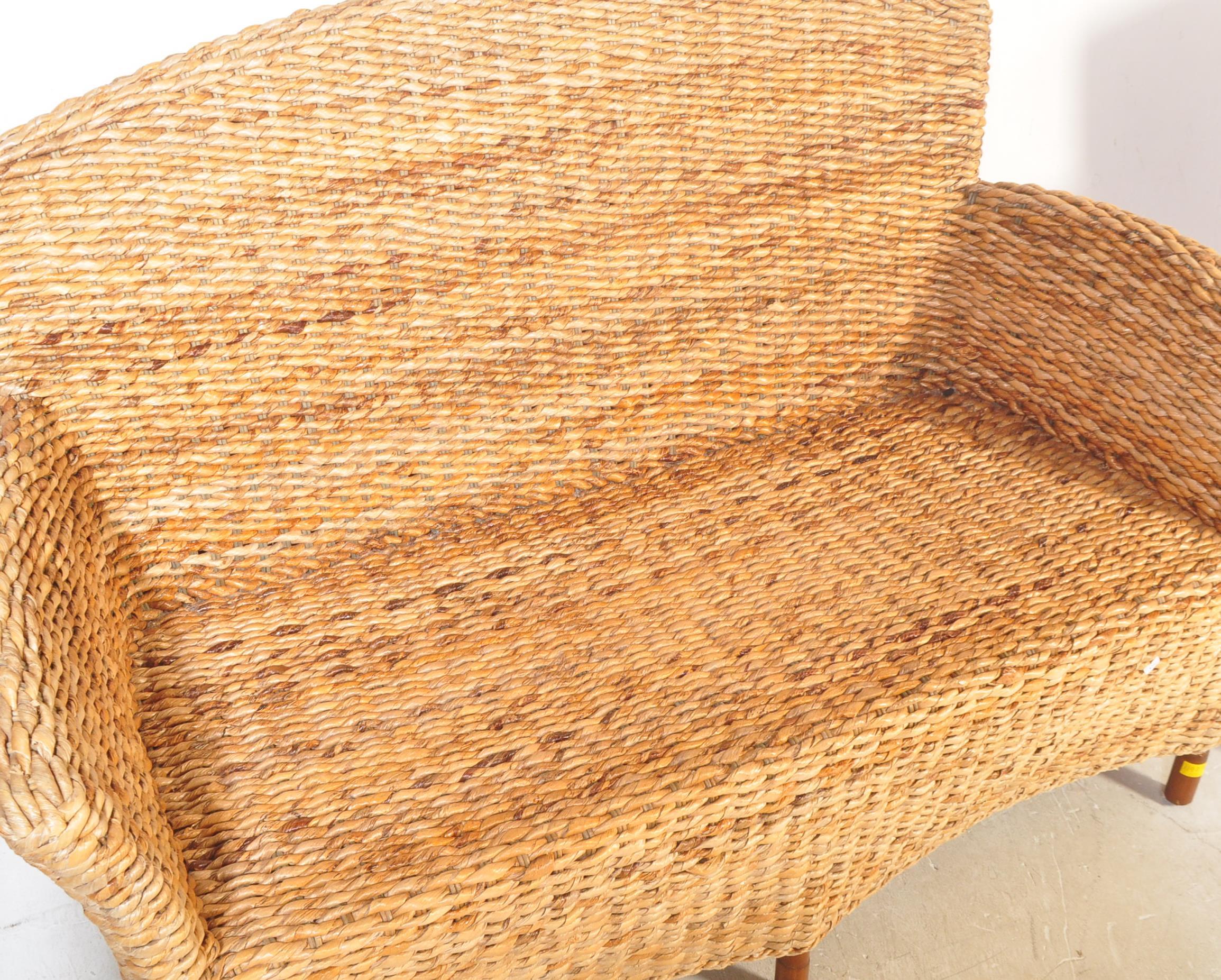 VINTAGE 20TH CENTURY WICKER CONSERVATORY SOFA - Image 4 of 6