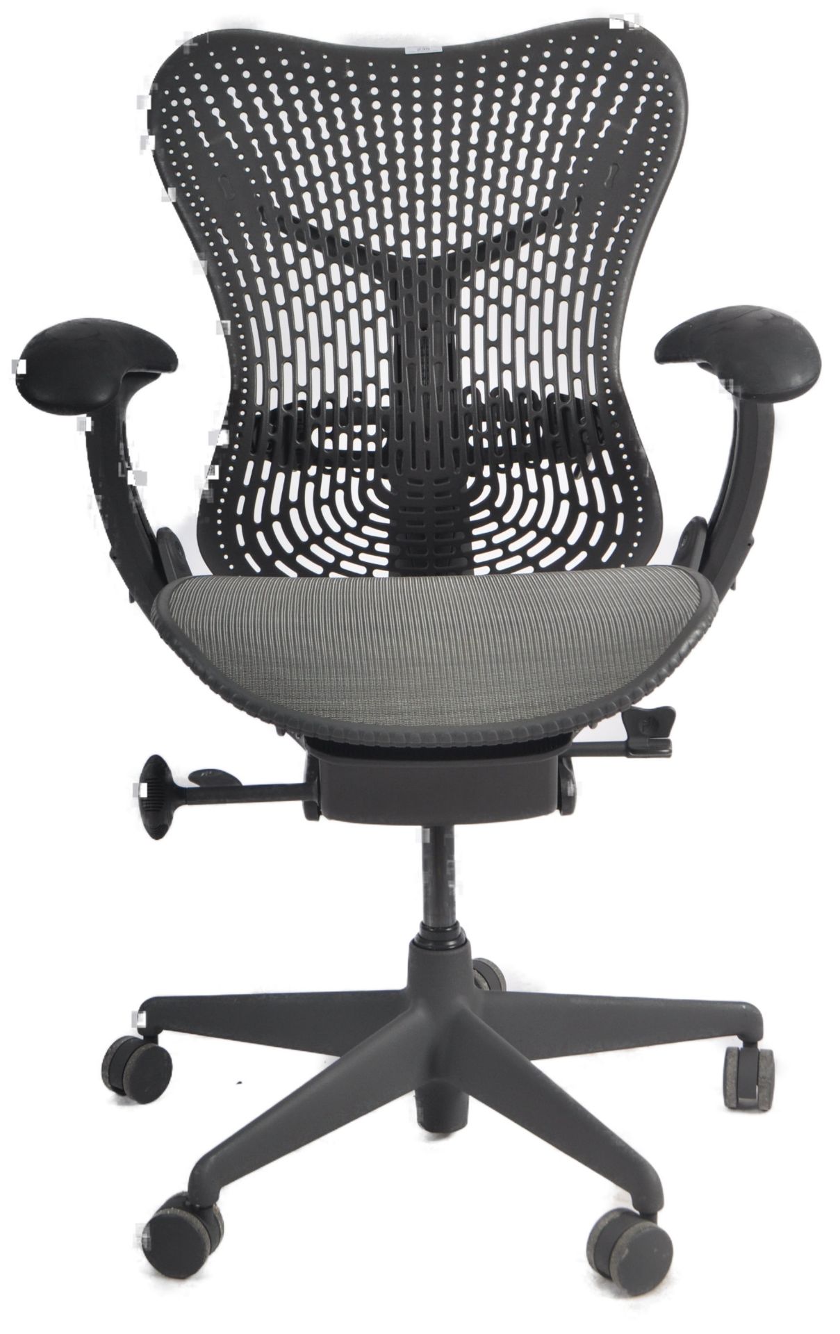 HERMAN MILLER - MIRRA 2 - SWIVEL OFFICE DESK CHAIR BY STUDIO 7.5