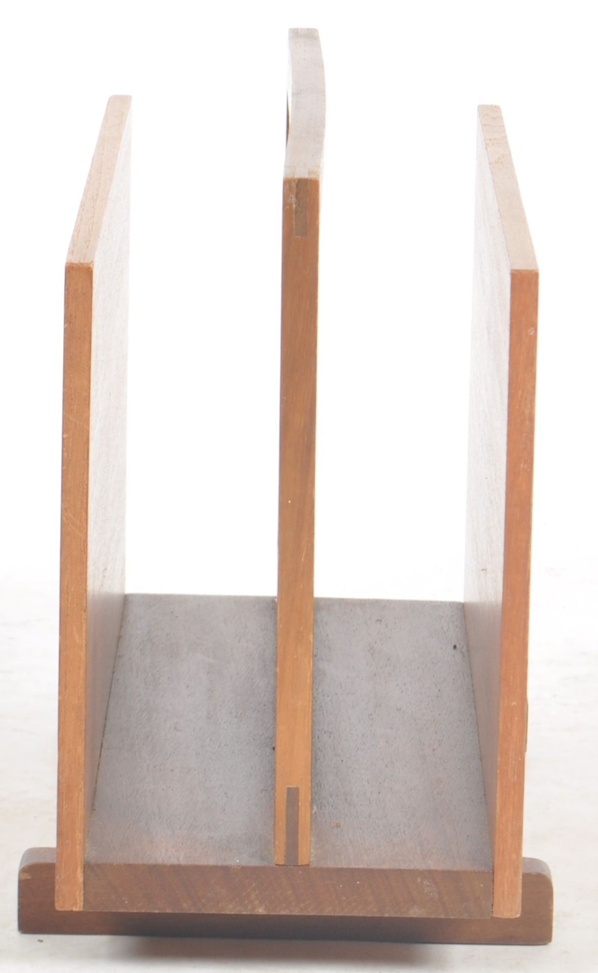 RETRO MID CENTURY TEAK MAGAZINE RACK - Image 2 of 4