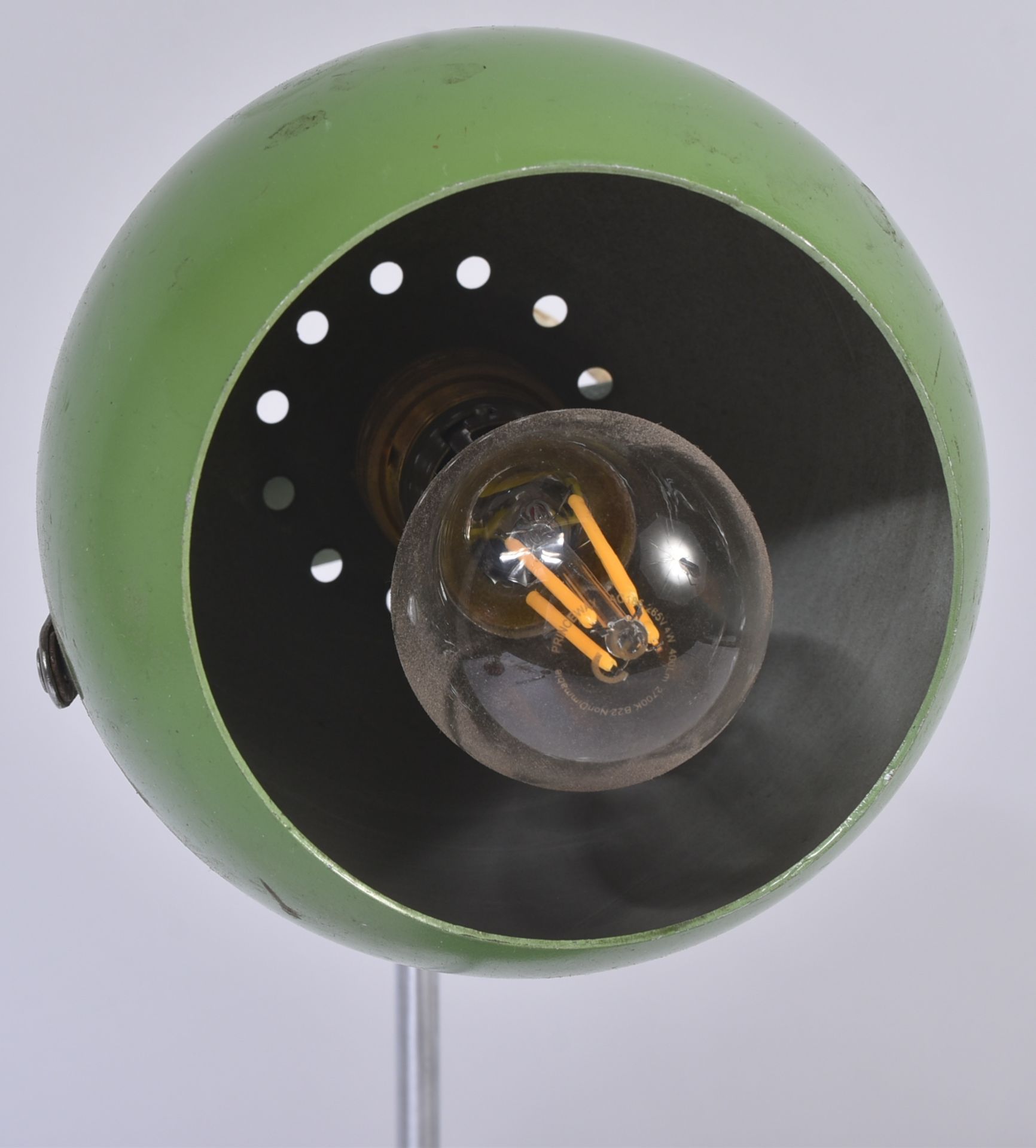 RETRO VINTAGE GREEN EYEBALL DESK LAMP - Image 2 of 5