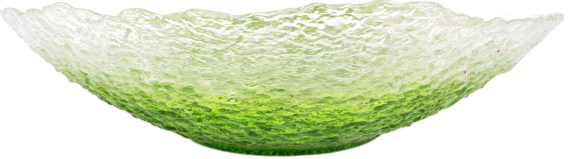 CONTEMPORARY STUDIO ART GLASS CENTREPIECE FRUIT BOWL