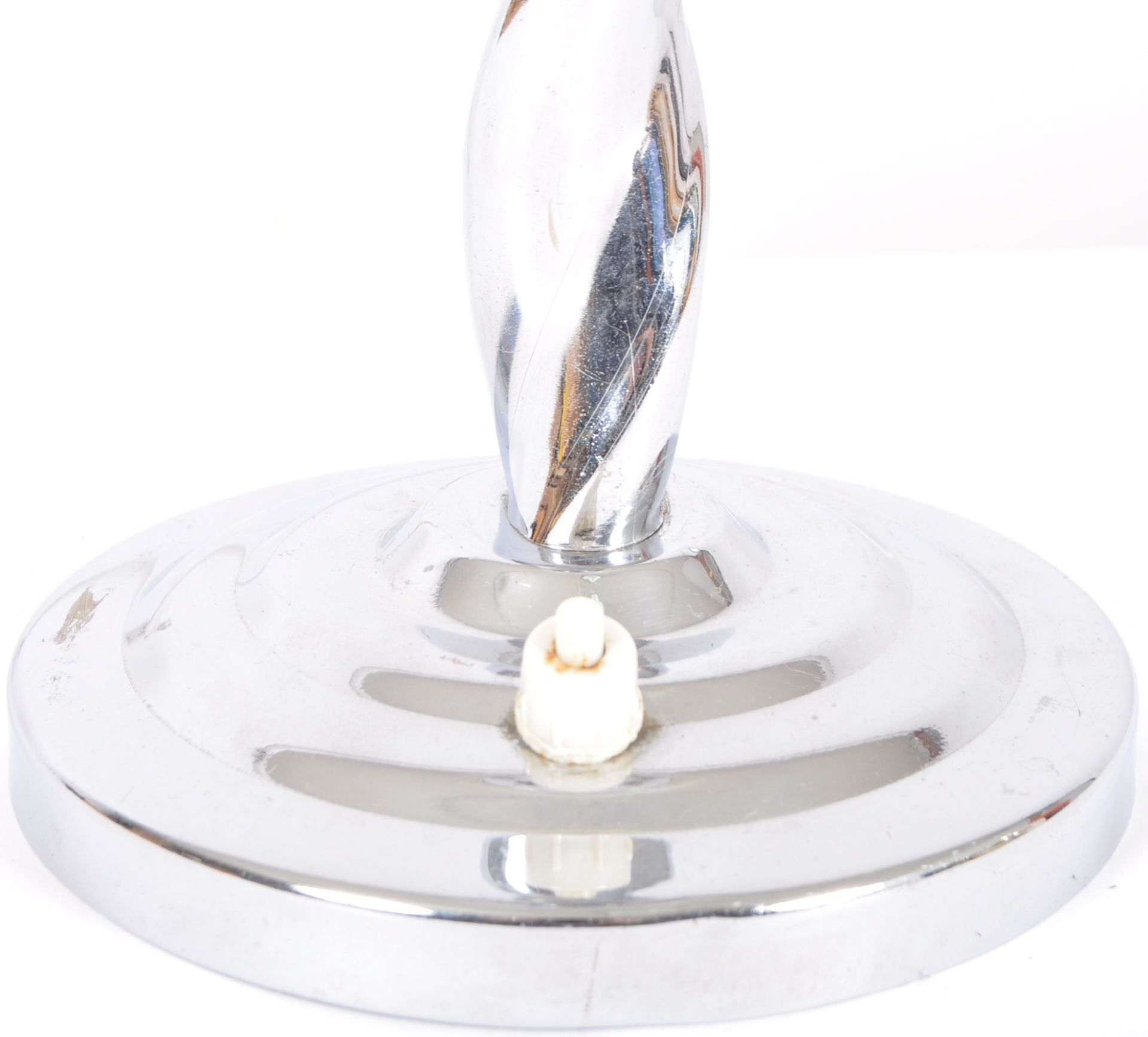 20TH CENTURY ART DECO CHROME AND GLASS TABLE LAMP - Image 3 of 9