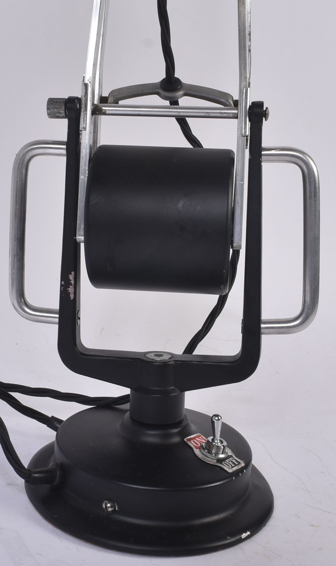 HADRILL HORSTMANN - RETRO COUNTERBALANCE DESK LAMP - Image 2 of 6