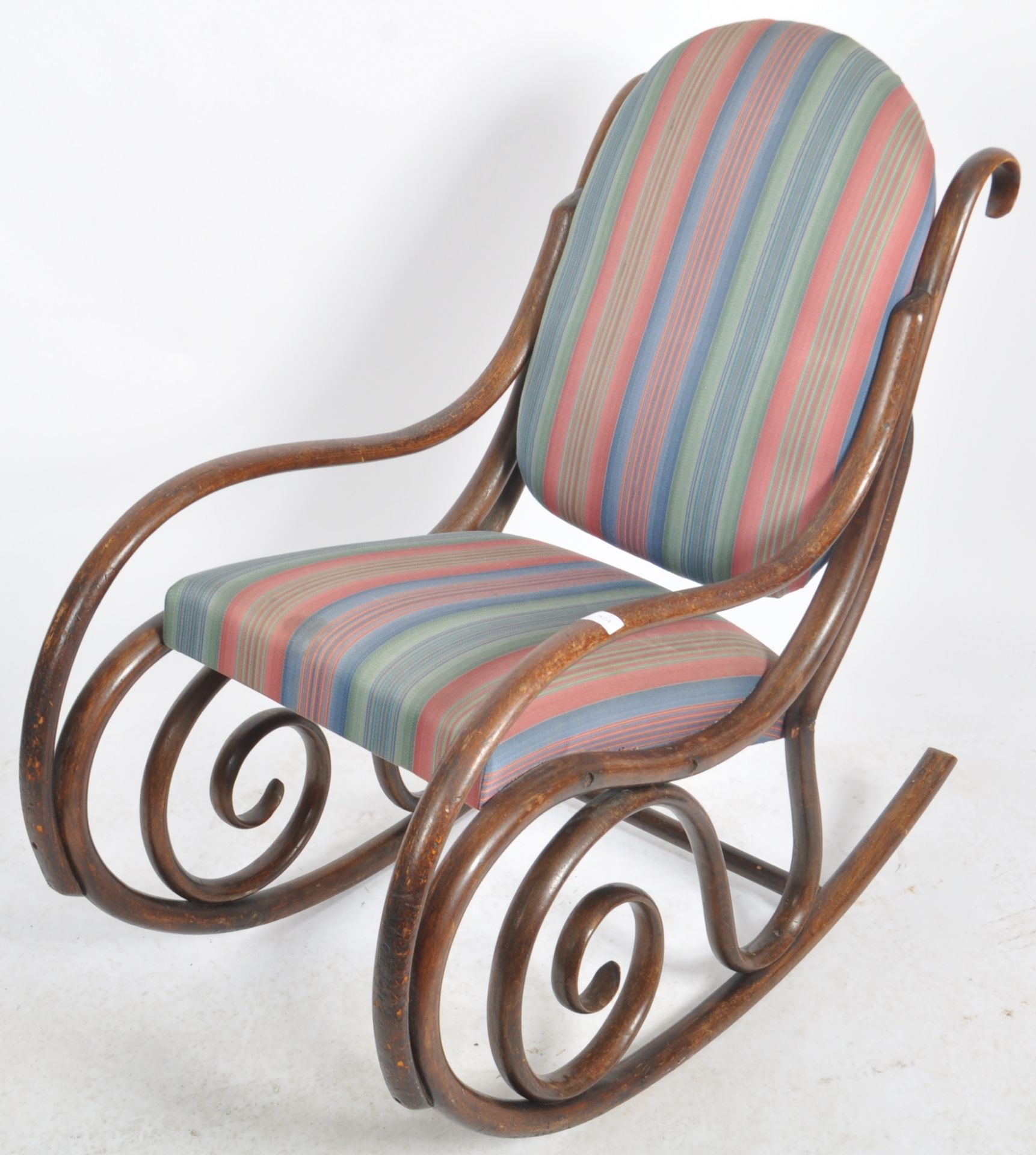 EARLY 20TH CENTURY BENTWOOD ROCKING CHAIR - Bild 2 aus 10