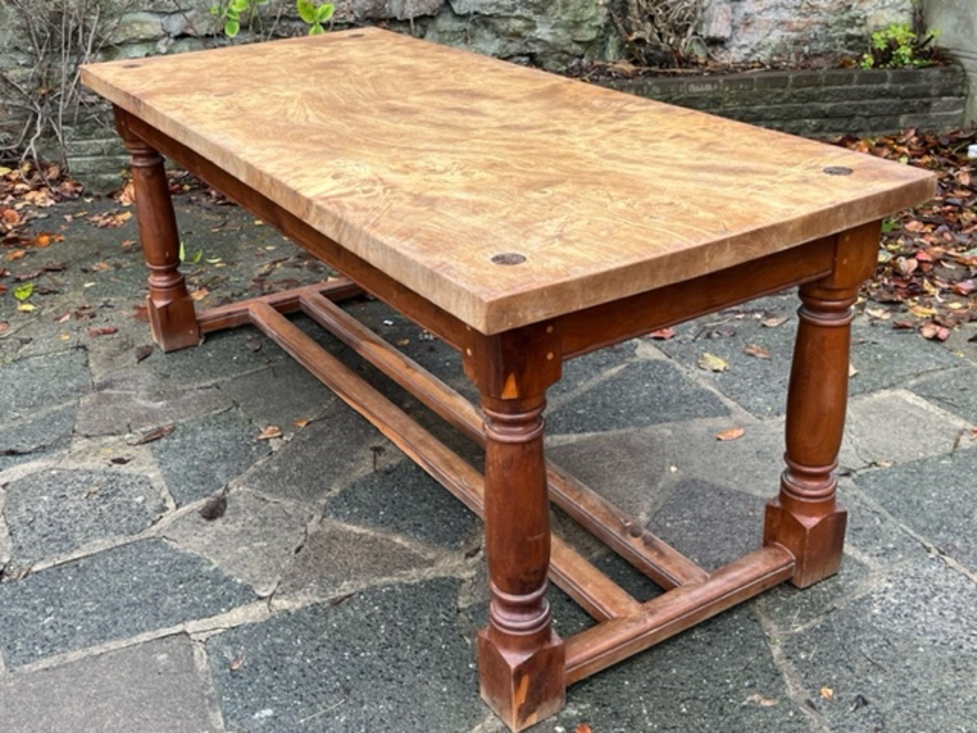 STEWART LINFORD - YEW & ELM REFECTORY DINING TABLE - Image 3 of 9