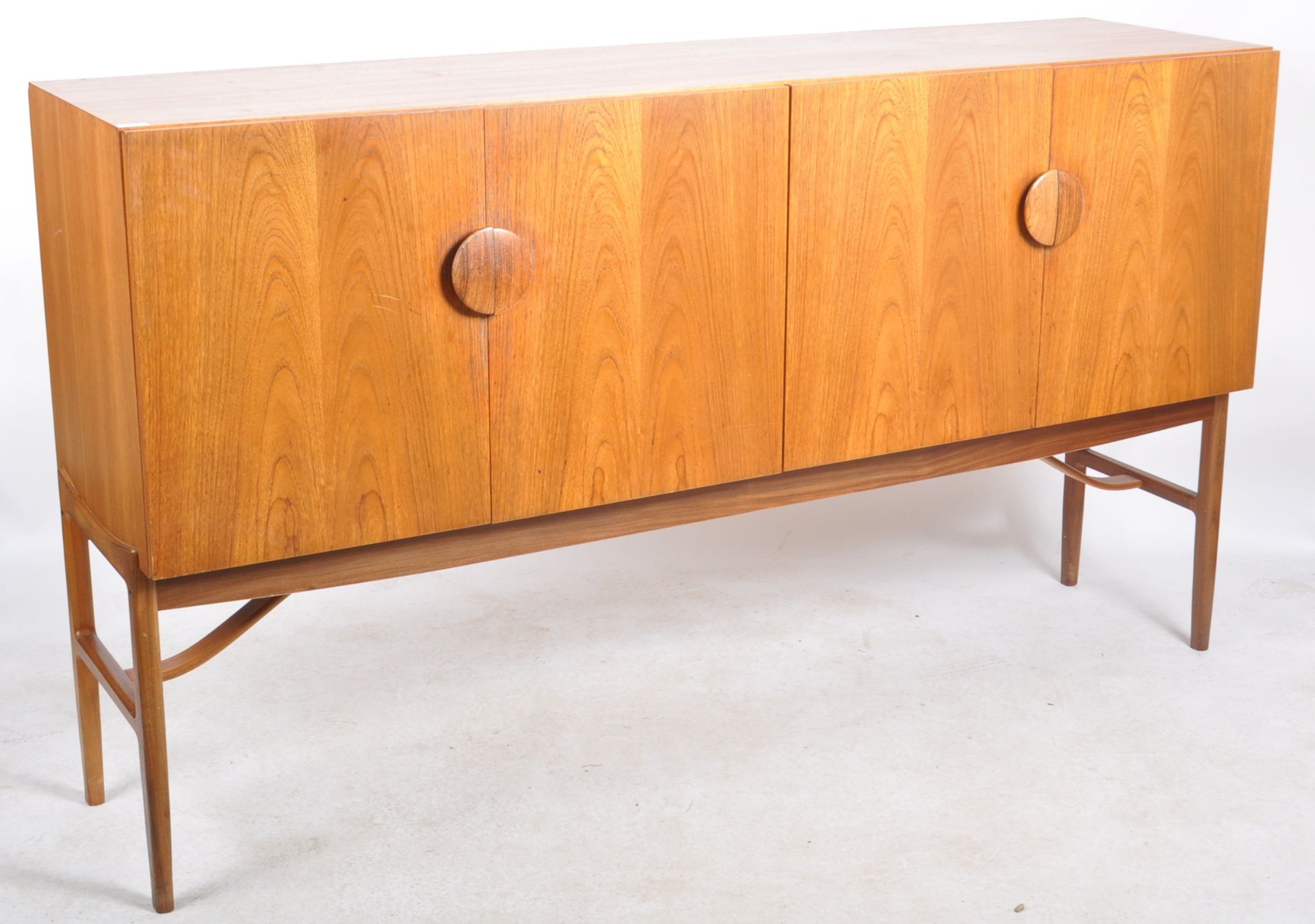 E GOMME / G PLAN DANISH MODEL 4060 SIDEBOARD BY IB - Image 4 of 11