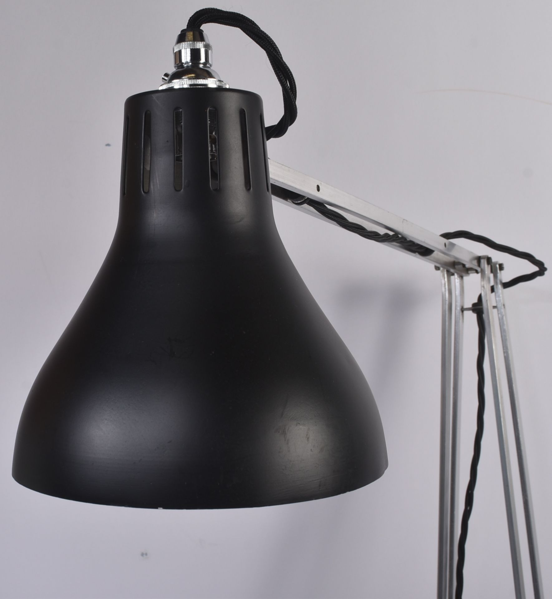 HADRILL HORSTMANN - RETRO COUNTERBALANCE DESK LAMP - Image 5 of 6