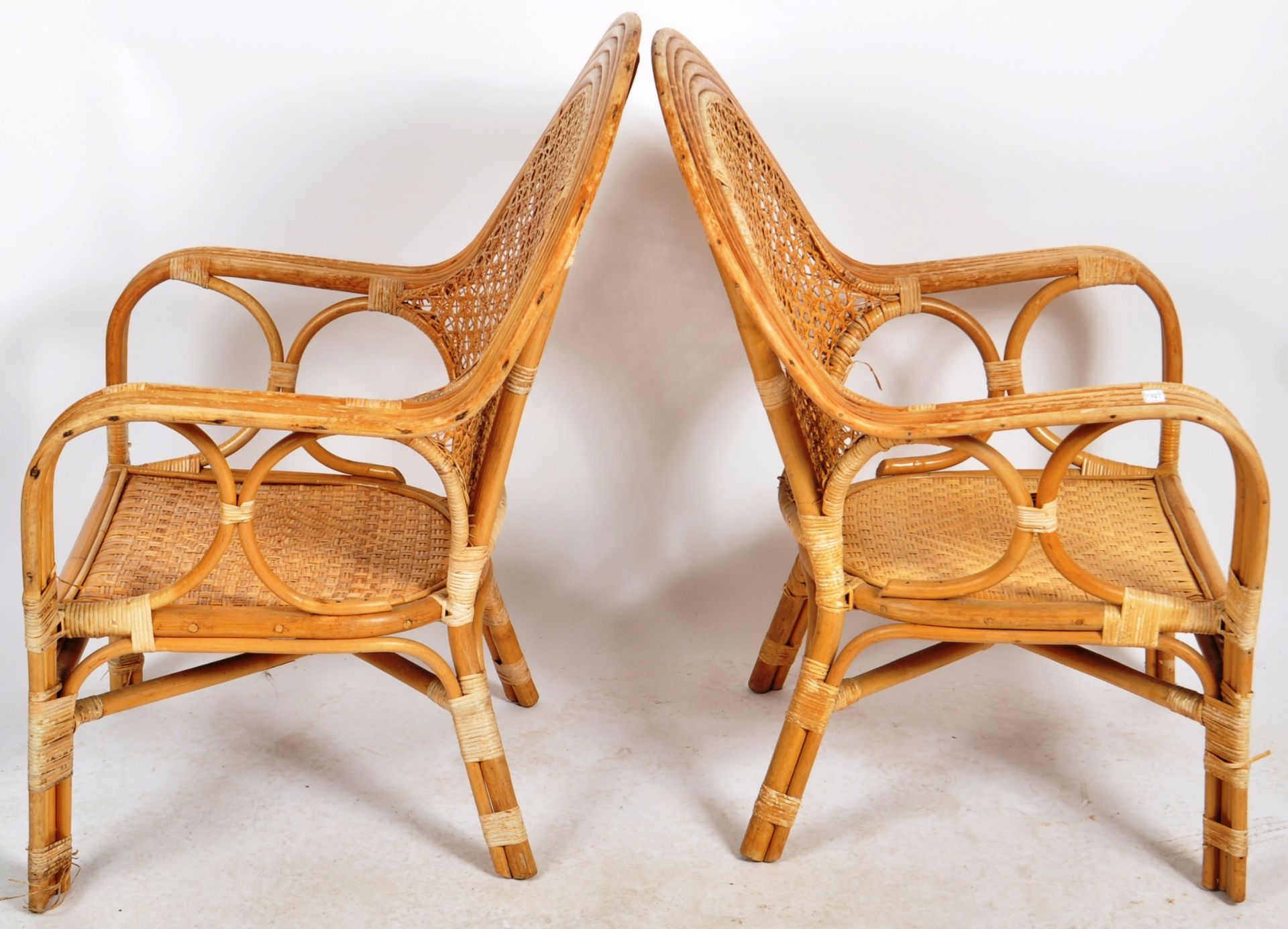 MATCHING PAIR OF MID CENTURY BAMBOO ARMCHAIRS - Bild 7 aus 12