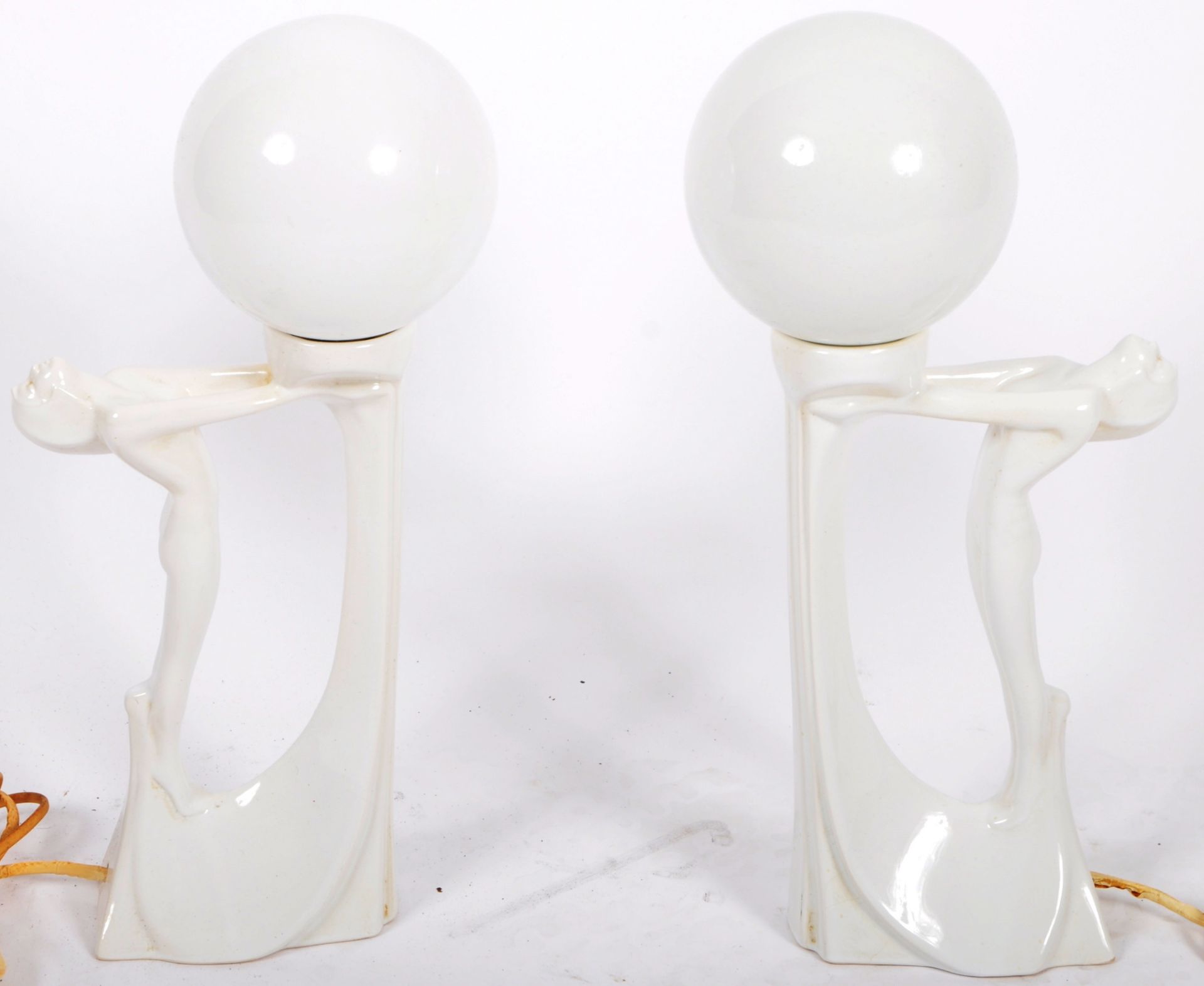 MATCHING PAIR OF ART DECO CERAMIC TABLE LAMPS