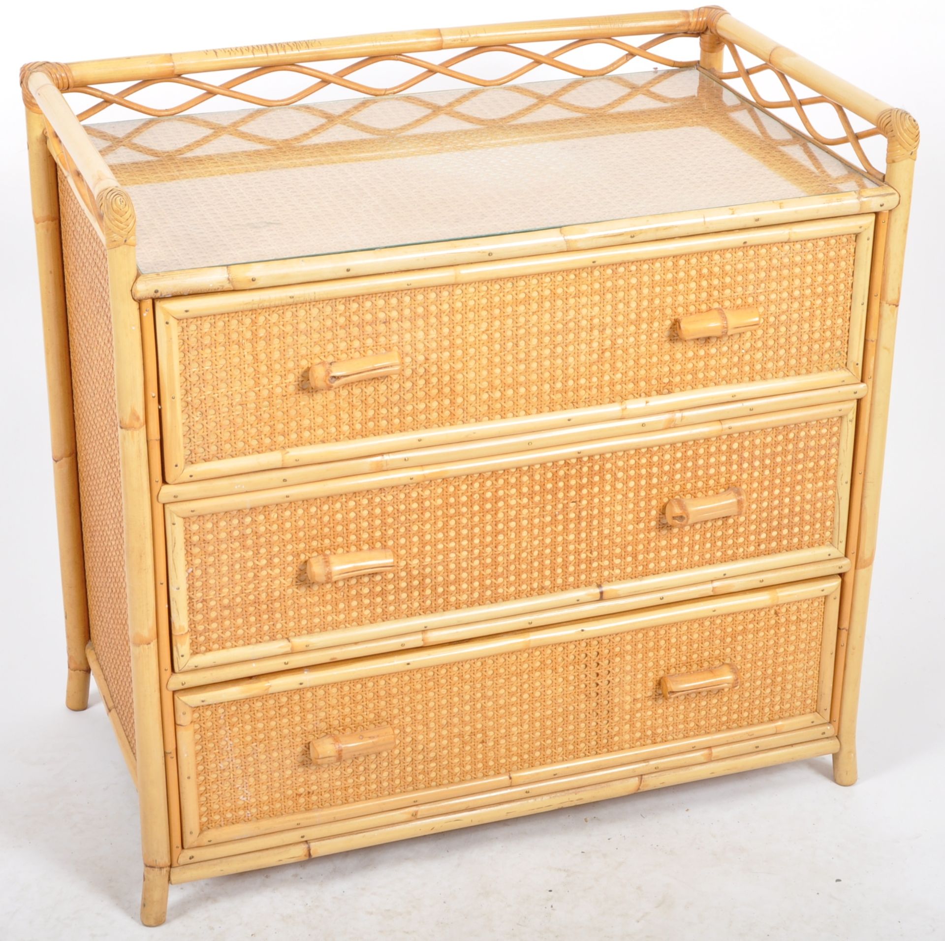 1970s BAMBOO AND RATTAN CHEST OF DRAWERS - Bild 2 aus 12