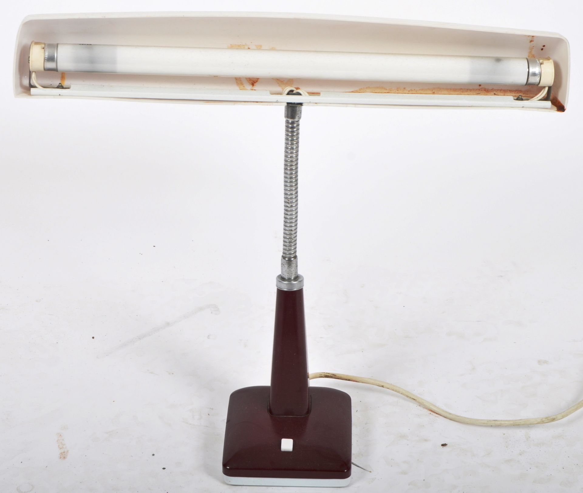 PIFCO - MODEL 993 - DESIGNER ADJUSTABLE DESK LAMP - Image 2 of 6