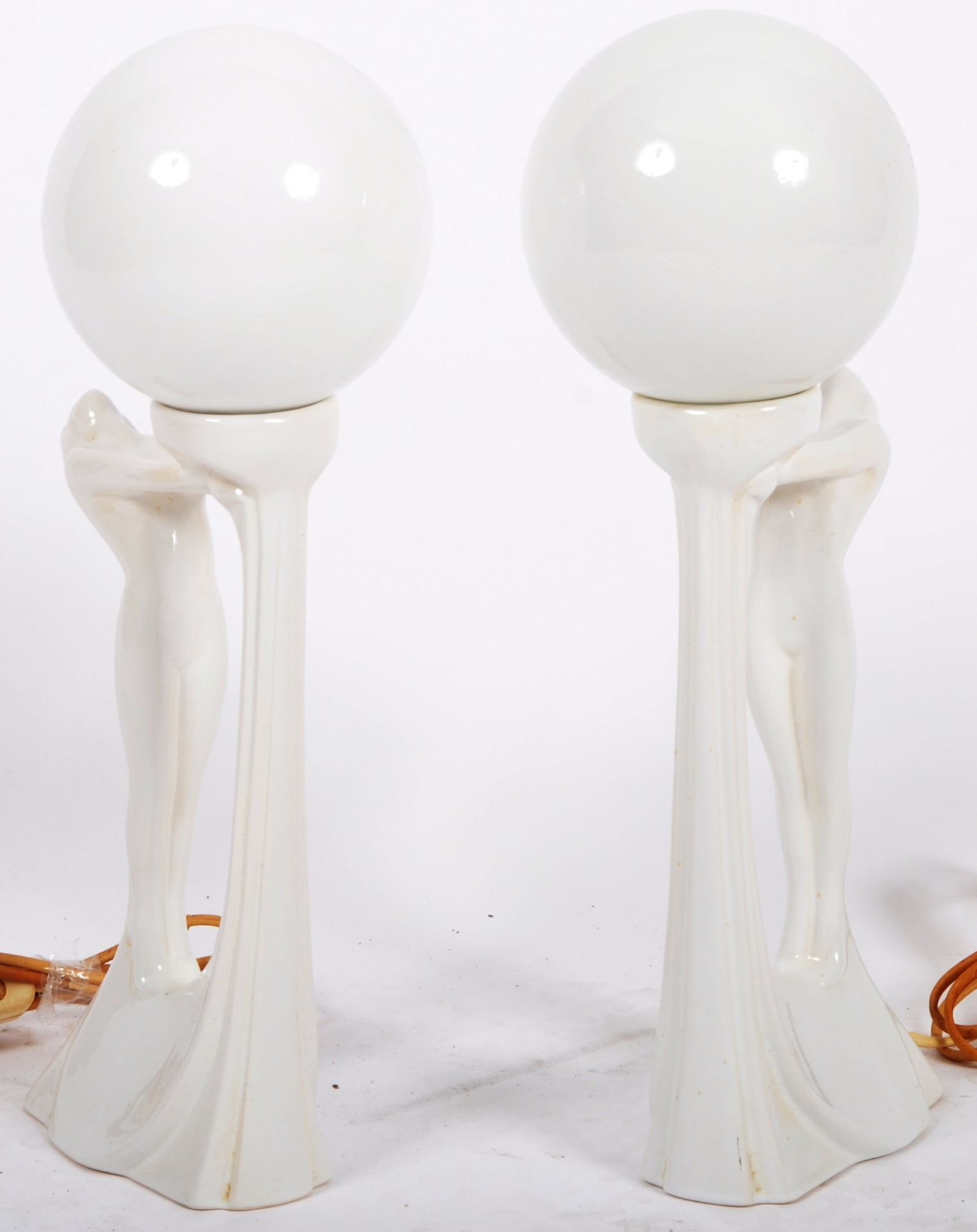 MATCHING PAIR OF ART DECO CERAMIC TABLE LAMPS - Image 2 of 7