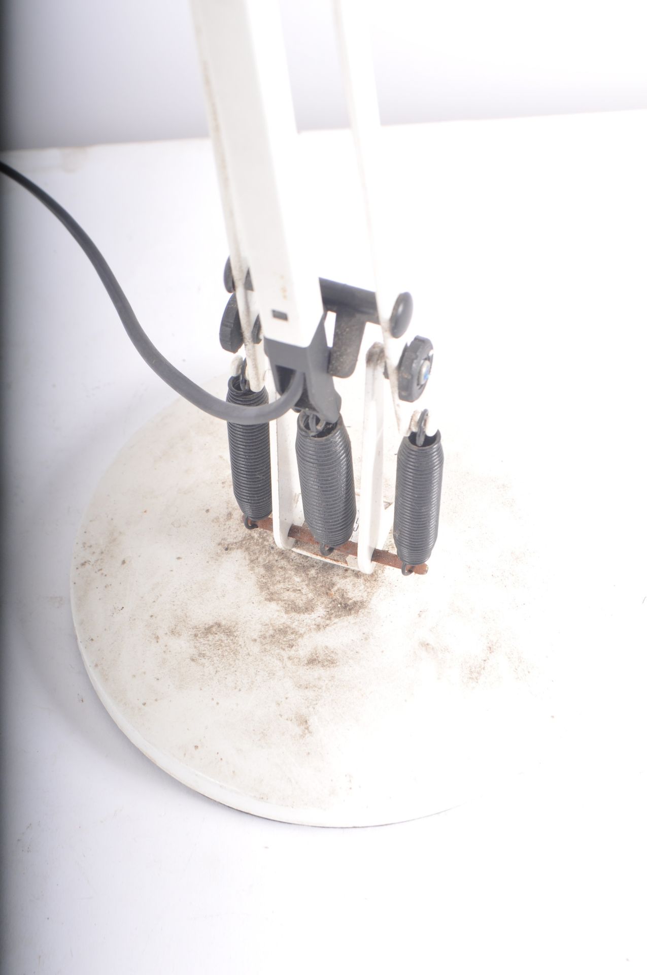 HERBERT TERRY - MODEL 90 - MID CENTURY ANGLEPOISE LAMP - Image 6 of 8
