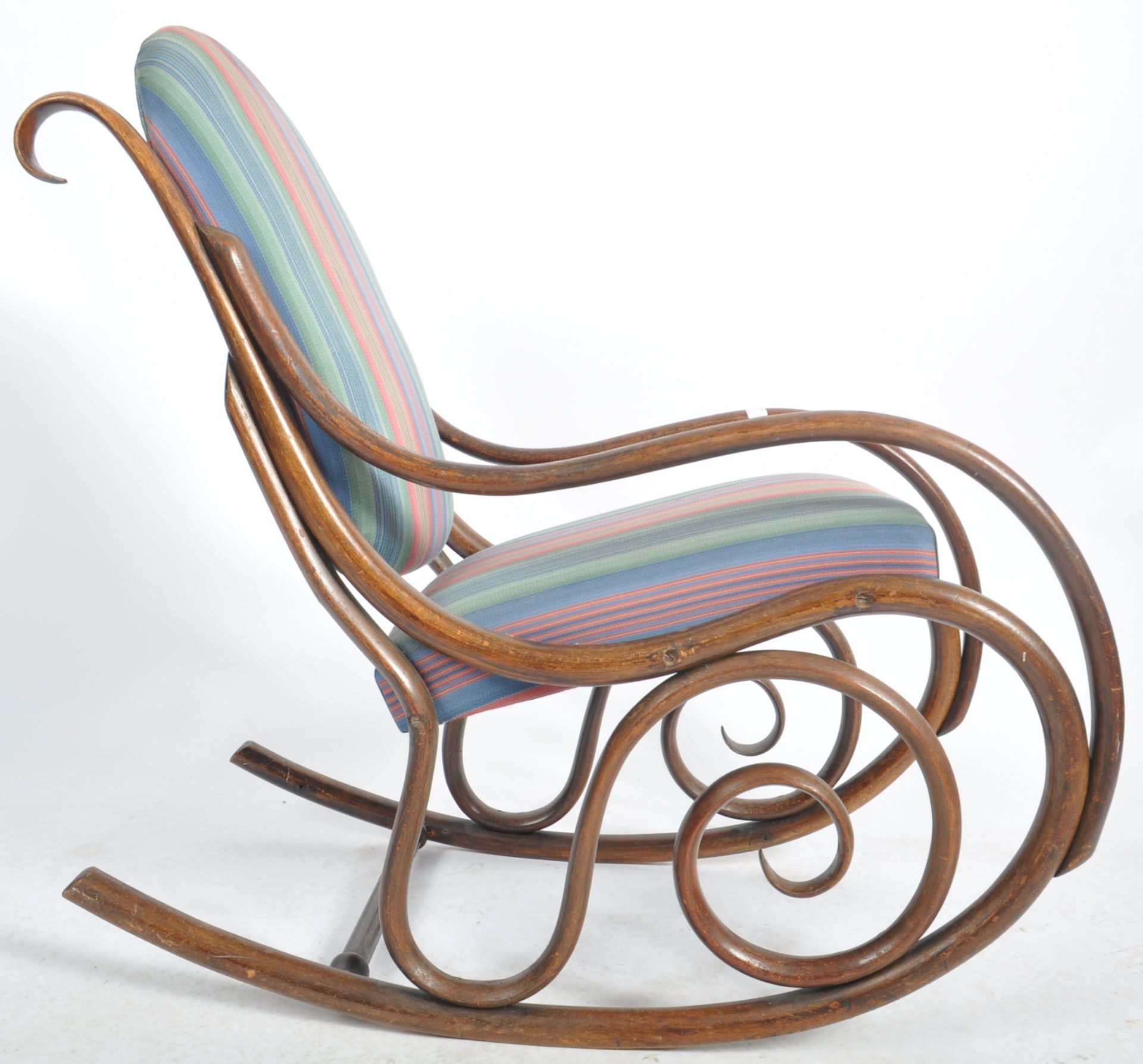 EARLY 20TH CENTURY BENTWOOD ROCKING CHAIR - Bild 8 aus 10