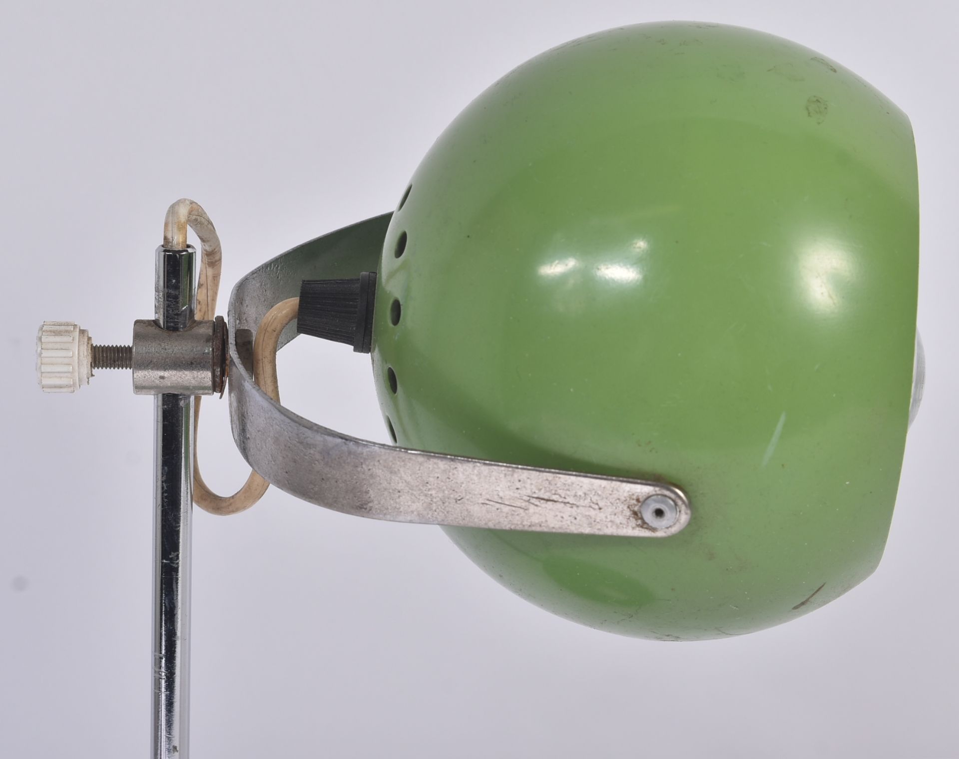 RETRO VINTAGE GREEN EYEBALL DESK LAMP - Image 4 of 5