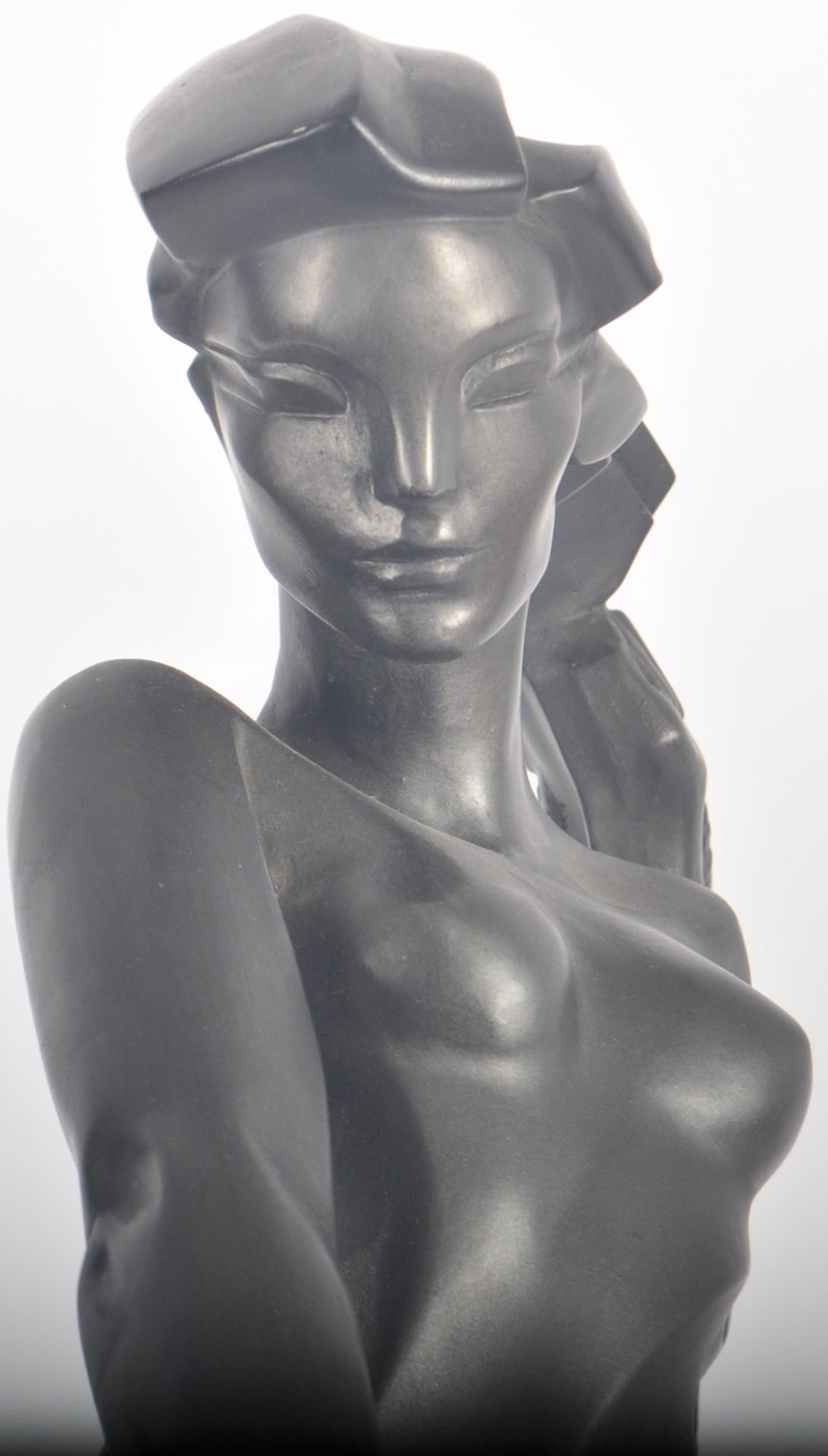 AFTER ALEXSANDER DANEL - BRONZE EFFECT SCULPTURE - Image 4 of 7