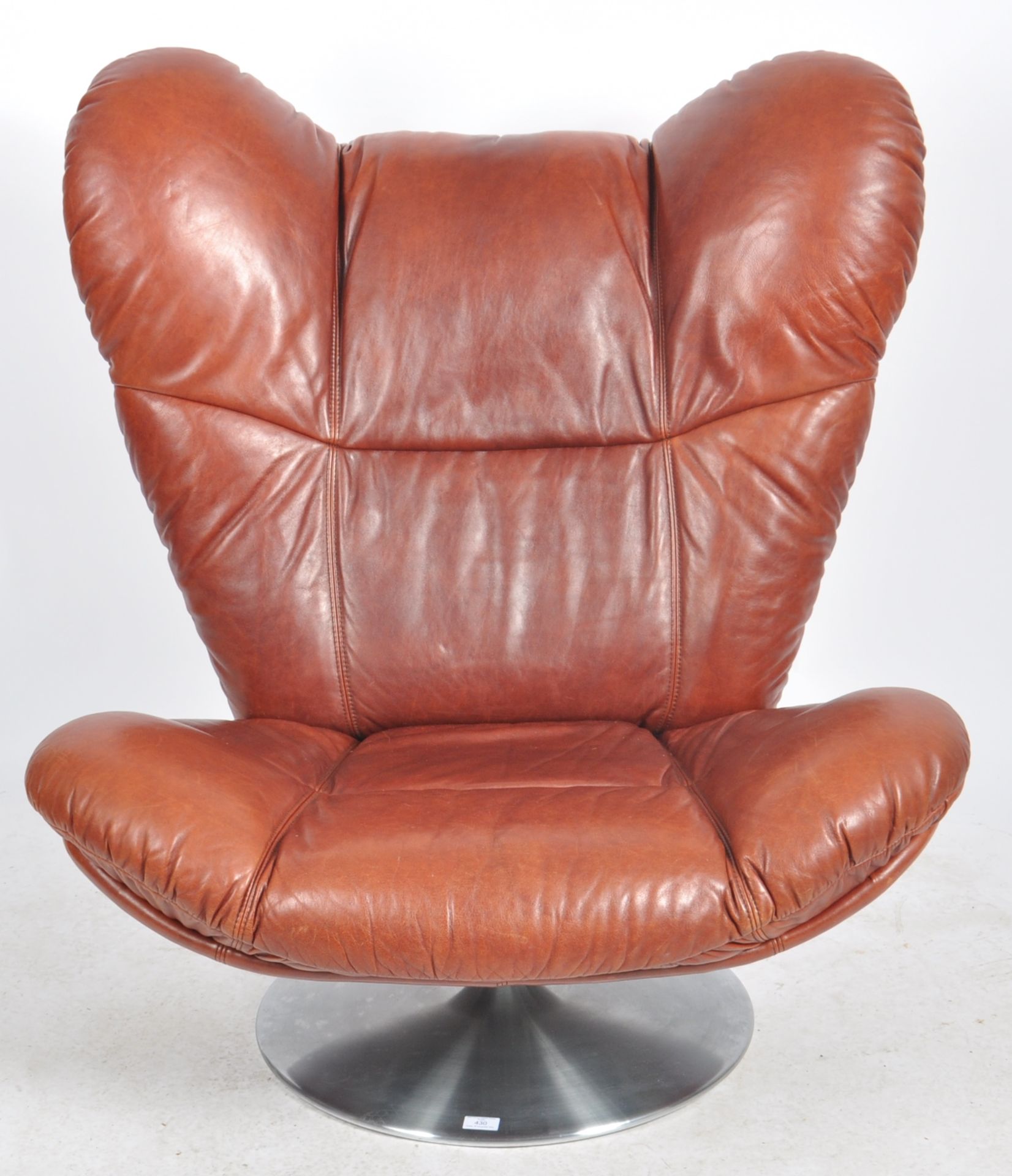 CONTEMPORARY DESIGNER SWIVEL EASY LOUNGE CHAIR - Image 2 of 8