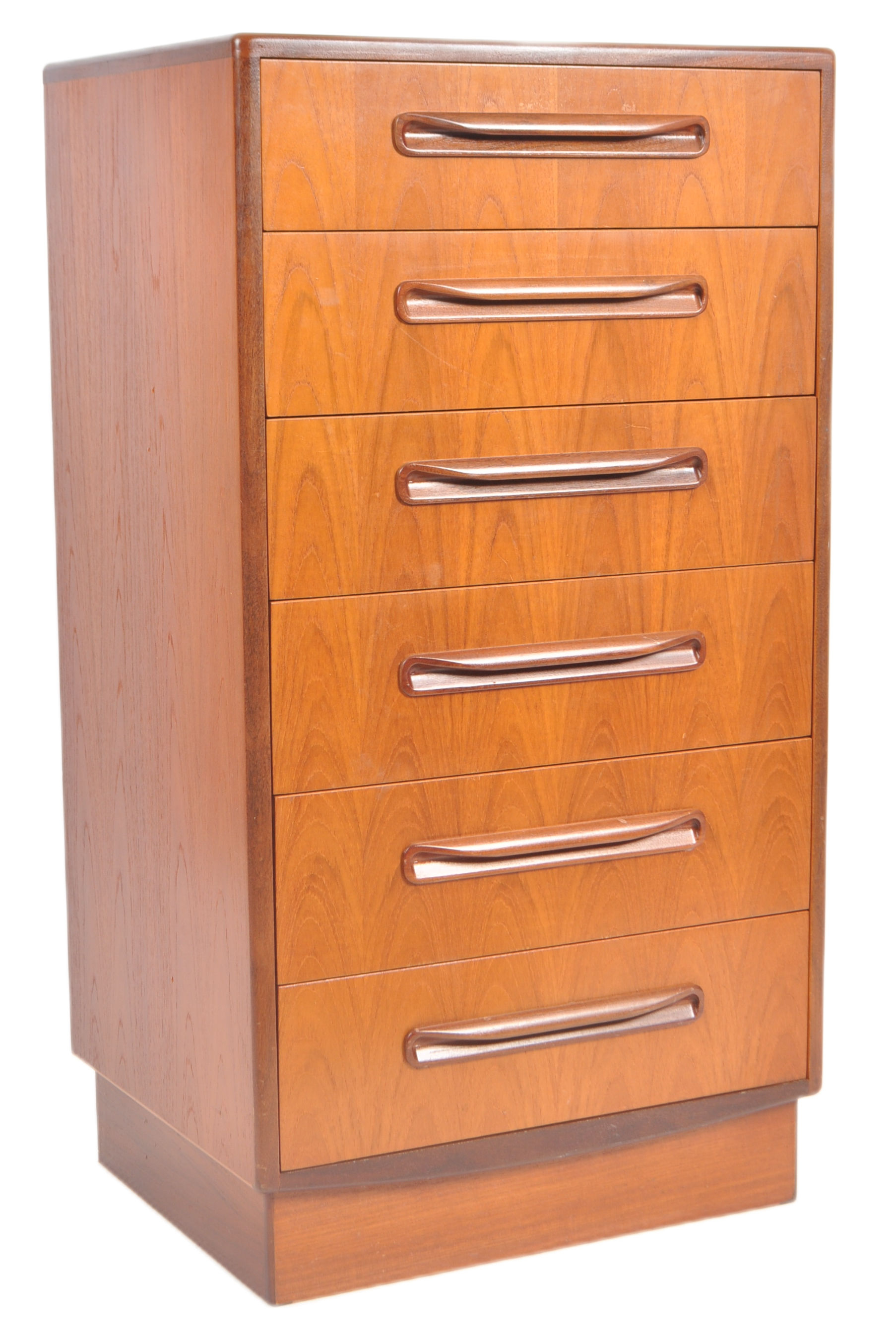 VICTOR WILKINS FOR G PLAN - 1960S SIX DRAWER CHEST