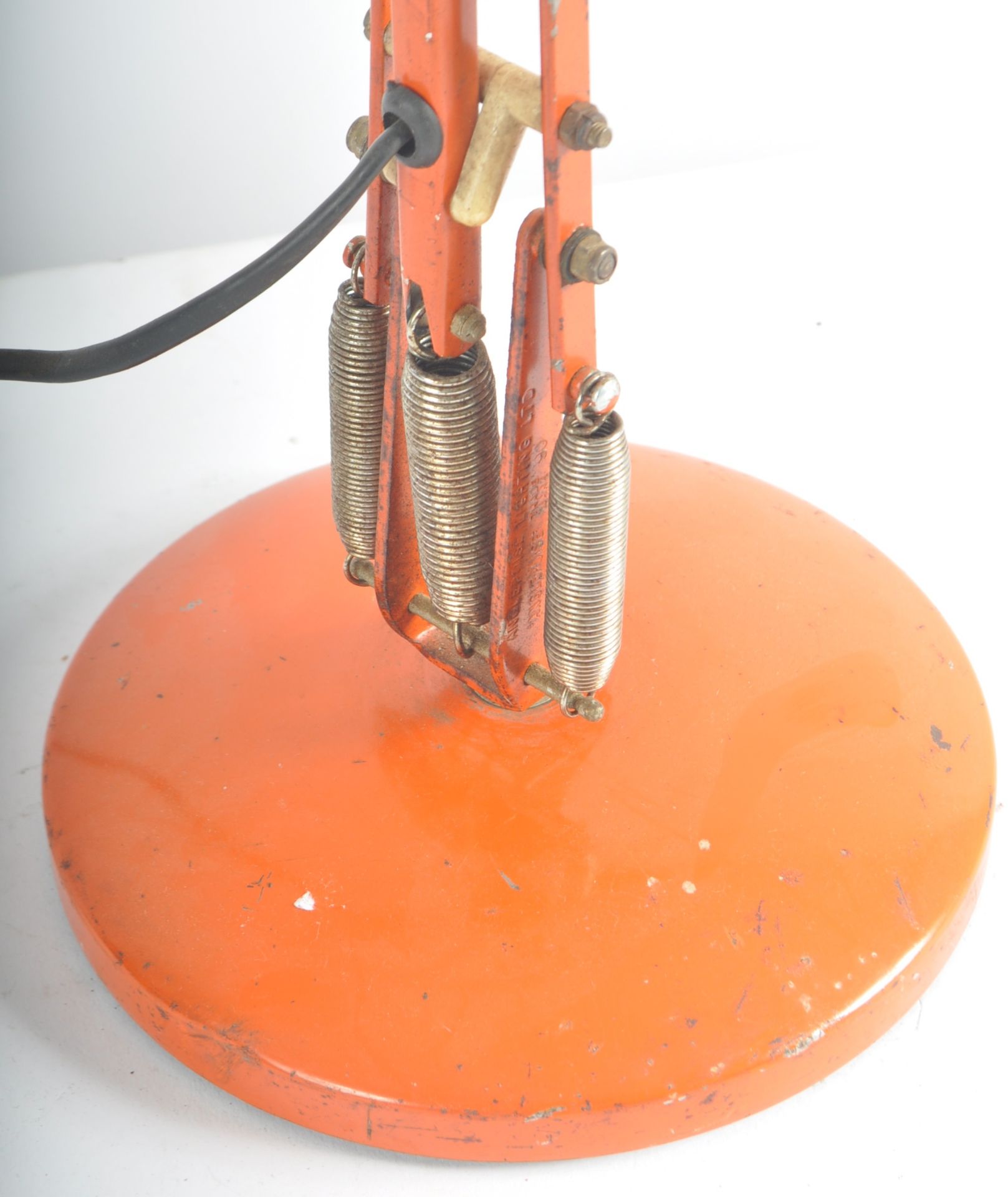HERBERT TERRY - MODEL 90 - MID CENTURY DESK LAMP - Image 7 of 8
