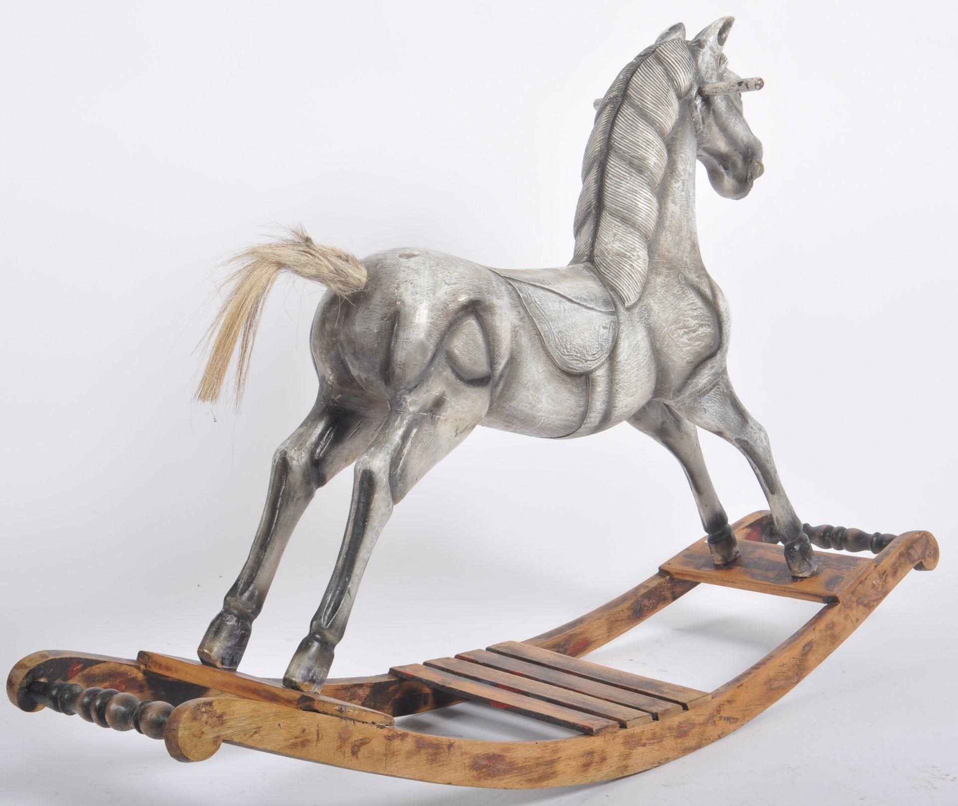 20TH CENTURY CARVED WOOD CHILDS ROCKING HORSE - Bild 4 aus 4