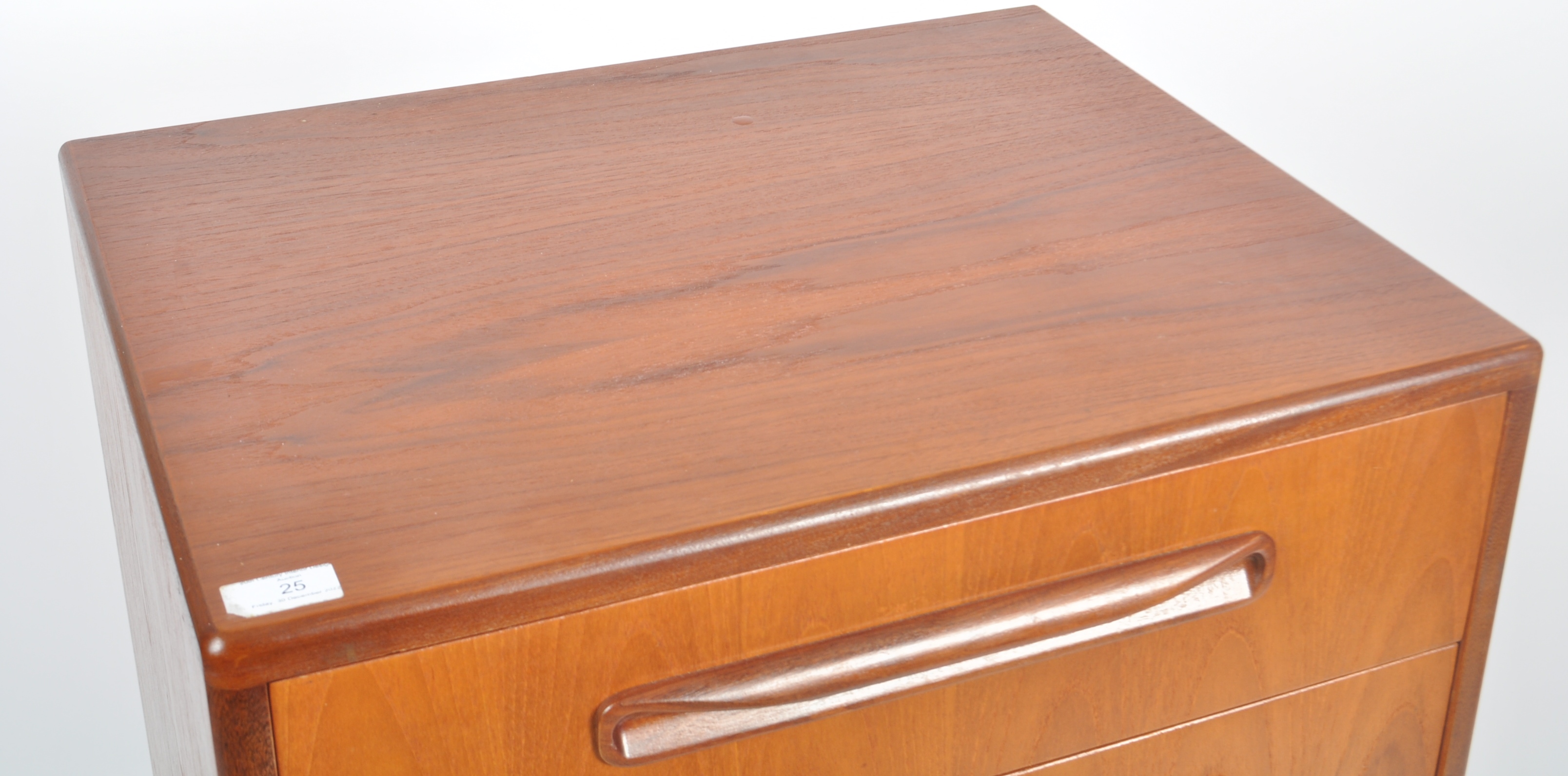 VICTOR WILKINS FOR G PLAN - 1960S SIX DRAWER CHEST - Image 3 of 10