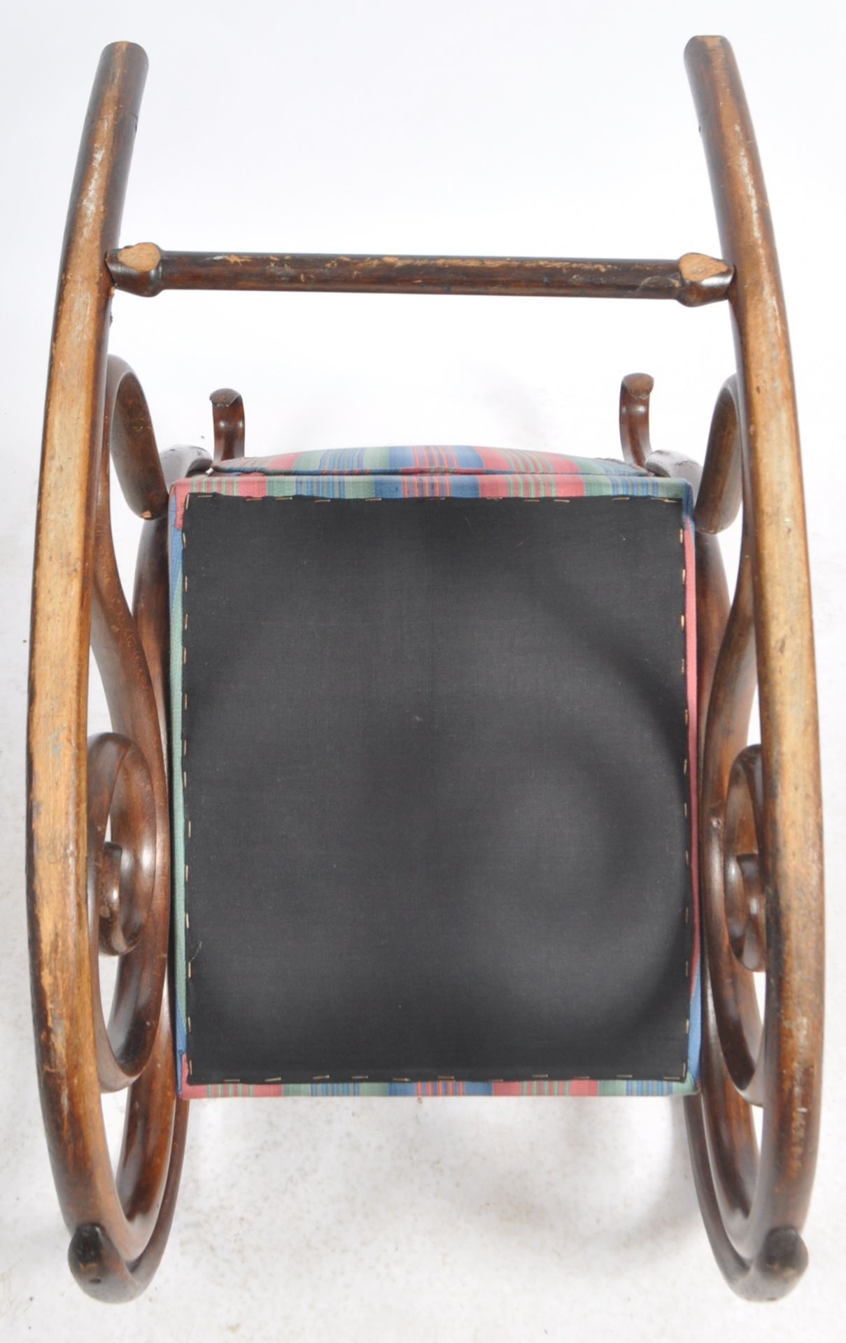 EARLY 20TH CENTURY BENTWOOD ROCKING CHAIR - Image 10 of 10