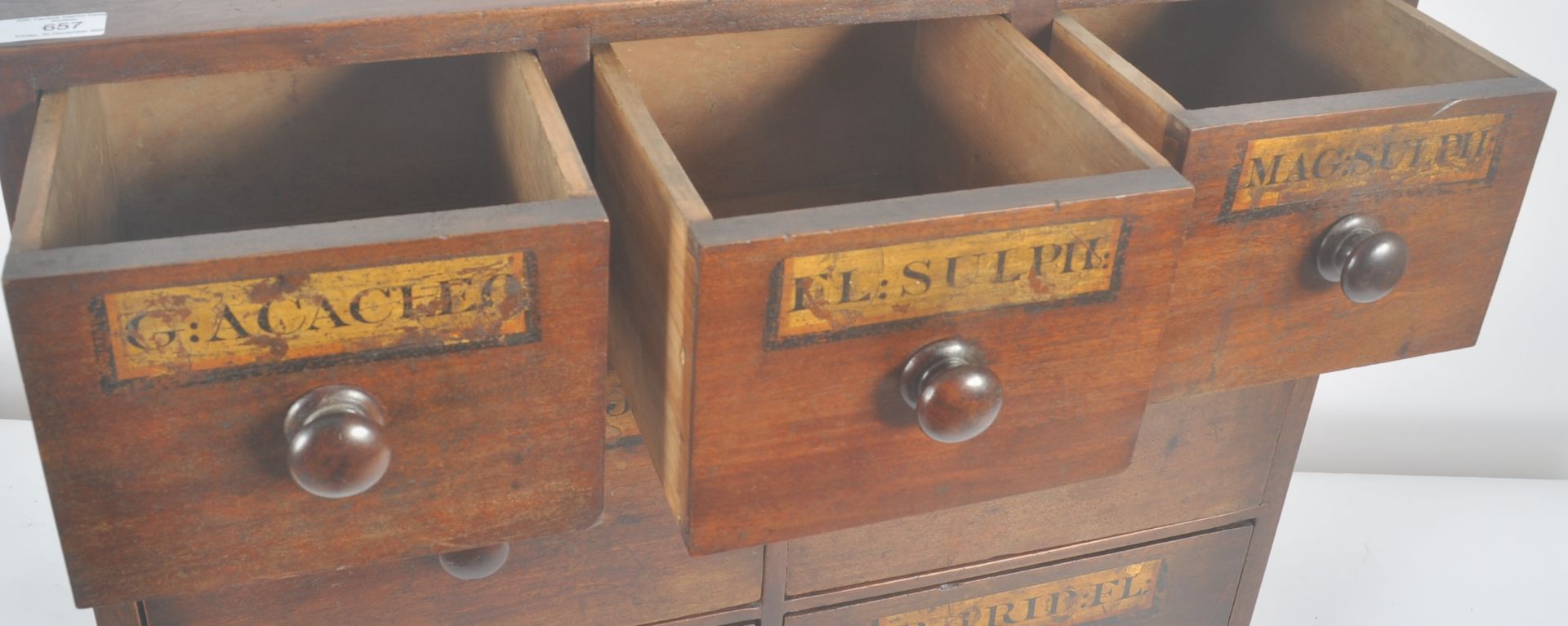 20TH CENTURY VICTORIAN STYLE APOTHECARY CHEST - Bild 6 aus 11