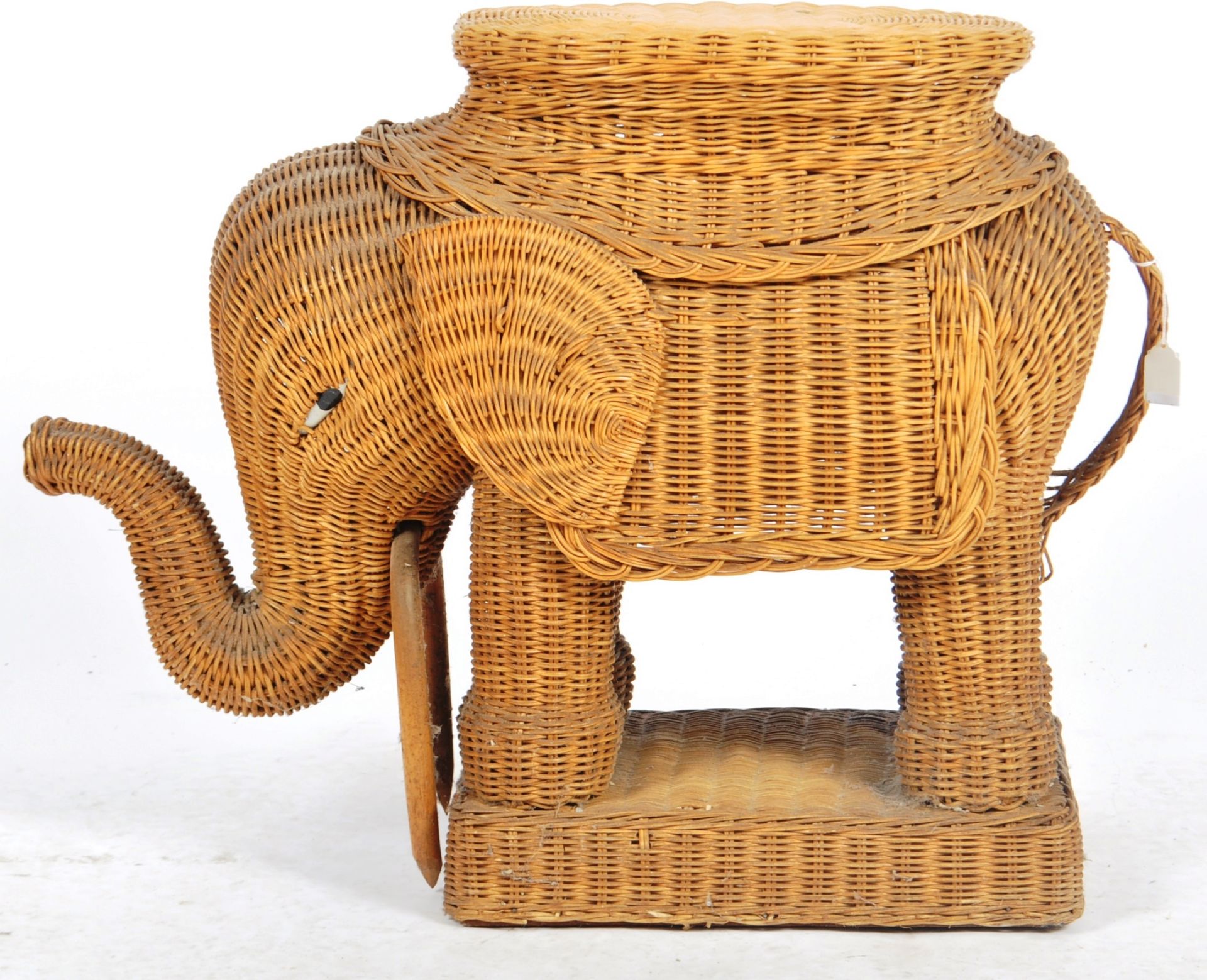 MID CENTURY ELEPHANT CANE / WICKER PLANT STAND - Bild 3 aus 5