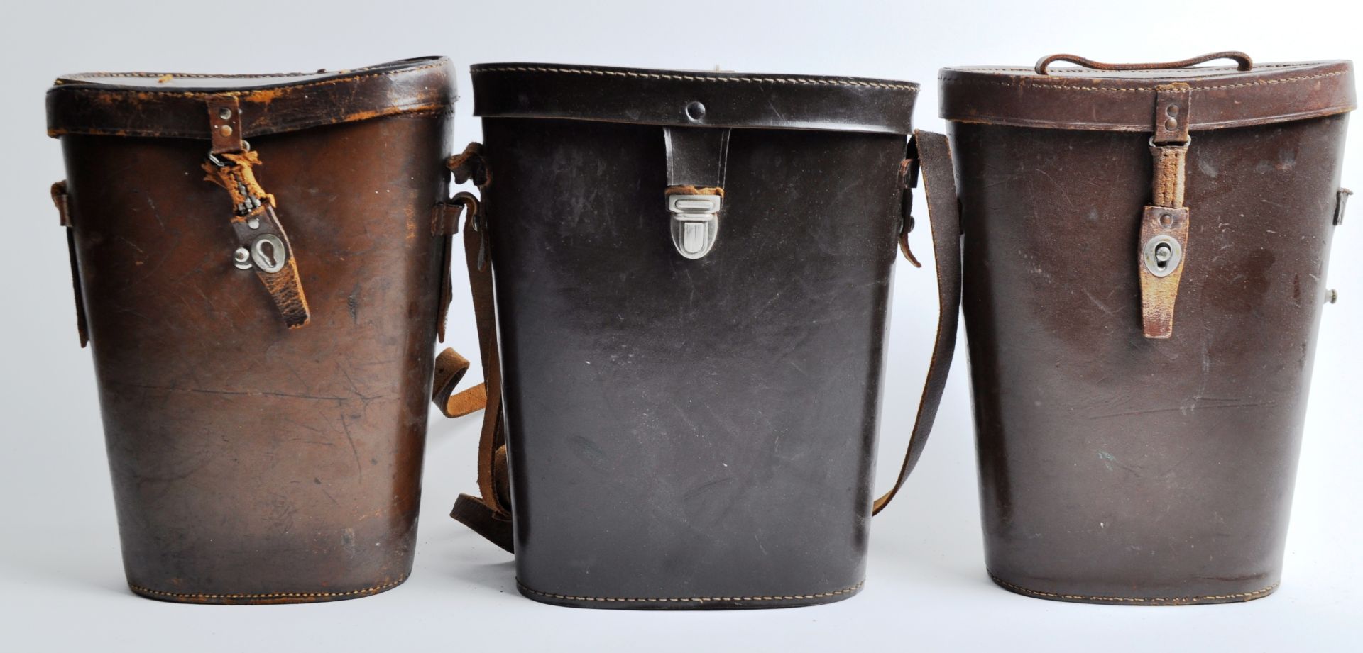 COLLECTION OF 6 X VINTAGE LEATHER BINOCULAR CASES - Image 3 of 3