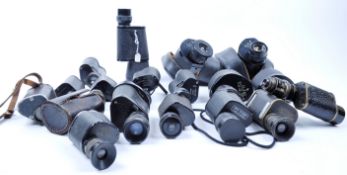 LARGE COLLECTION OF 17X ASSORTED VINTAGE MONOCULARS