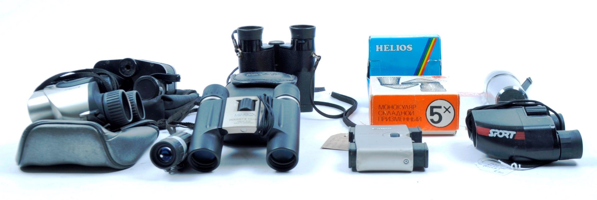 COLLECTION OF ASSORTED VINTAGE COMPACT BINOCULARS