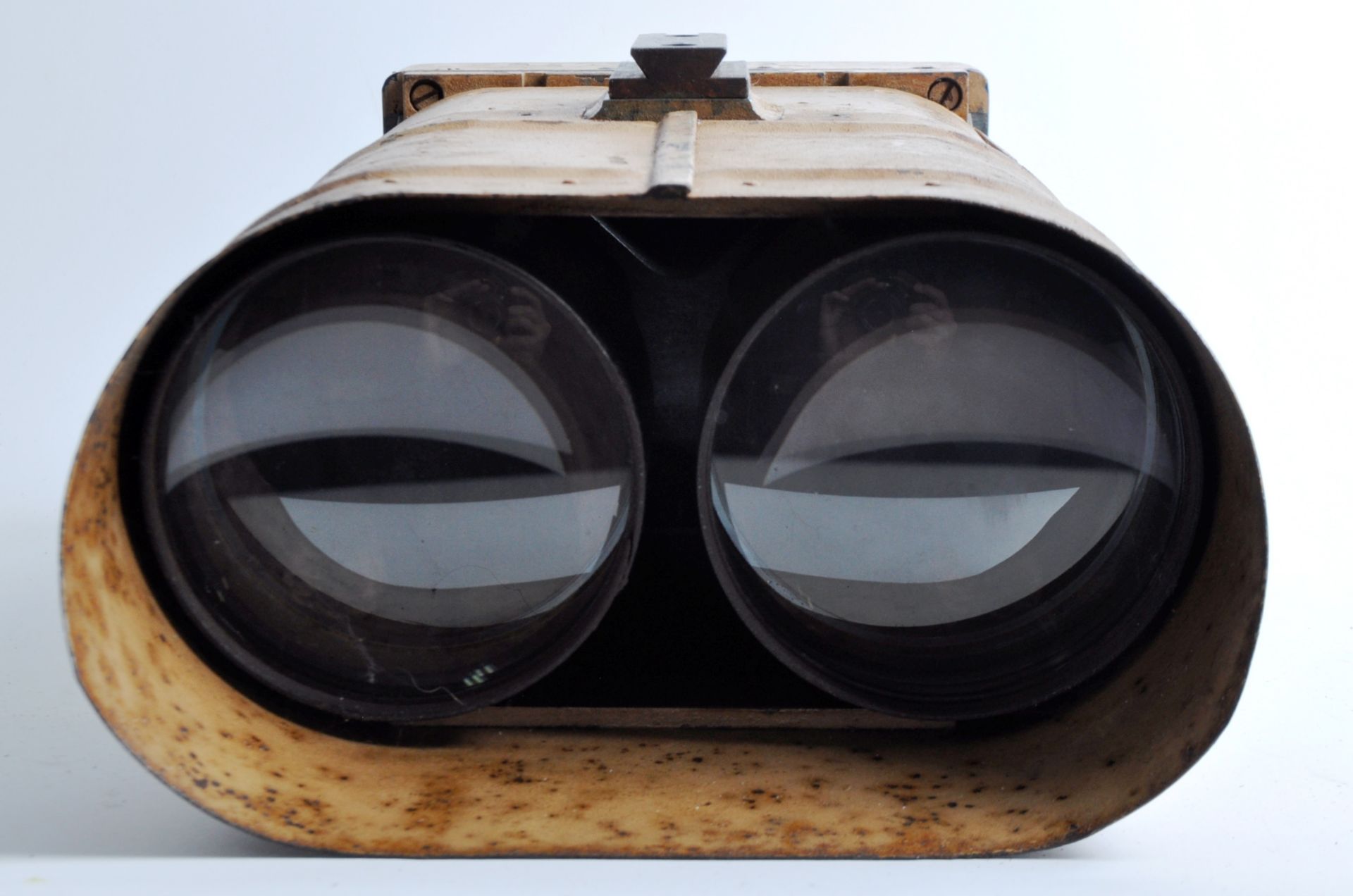 WWII SECOND WORLD WAR GERMAN LUFTWAFFE AIRCRAFT BINOCULARS - Image 4 of 9