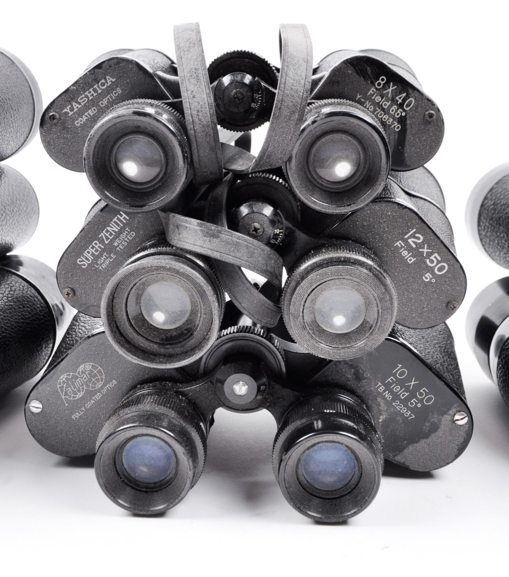 COLLECTION OF ASSORTED VINTAGE BINOCULARS - Image 4 of 5
