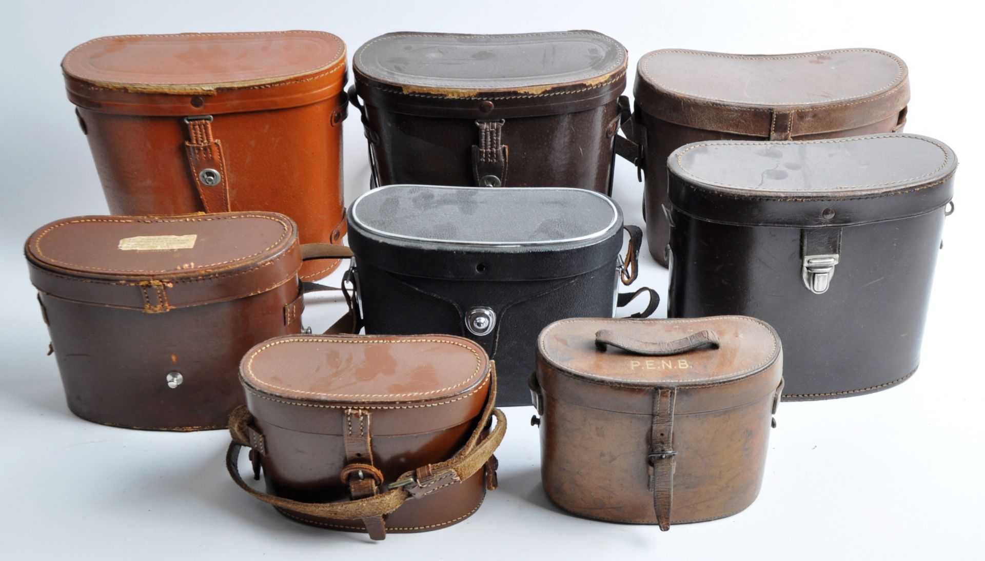 COLLECTION OF 8 X VINTAGE LEATHER BINOCULAR CASES - Image 2 of 4
