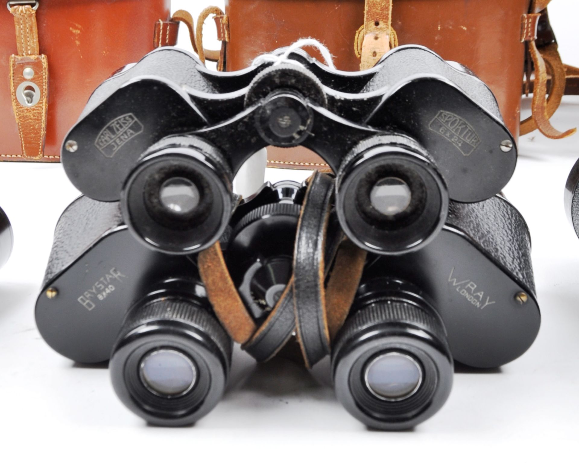 COLLECTION OF 6X ASSORTED VINTAGE BINOCULARS - Image 4 of 5