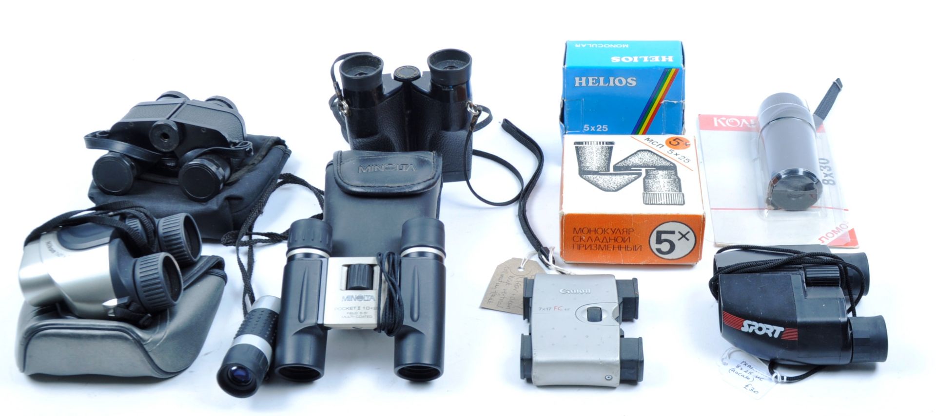 COLLECTION OF ASSORTED VINTAGE COMPACT BINOCULARS - Image 2 of 4