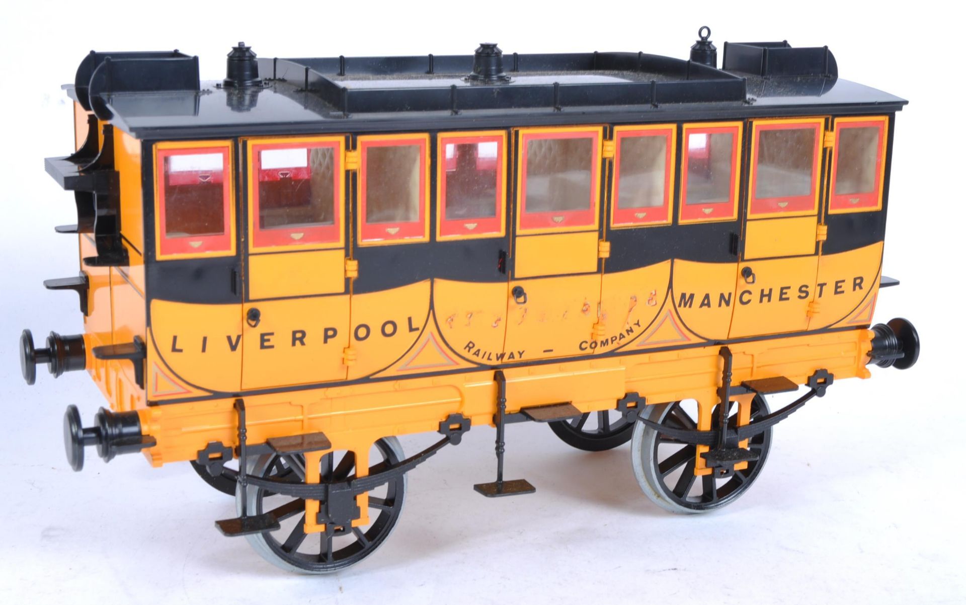 ORIGINAL HORNBY GARDEN SCALE STEPHENSONS ROCKET COACH - Image 2 of 5