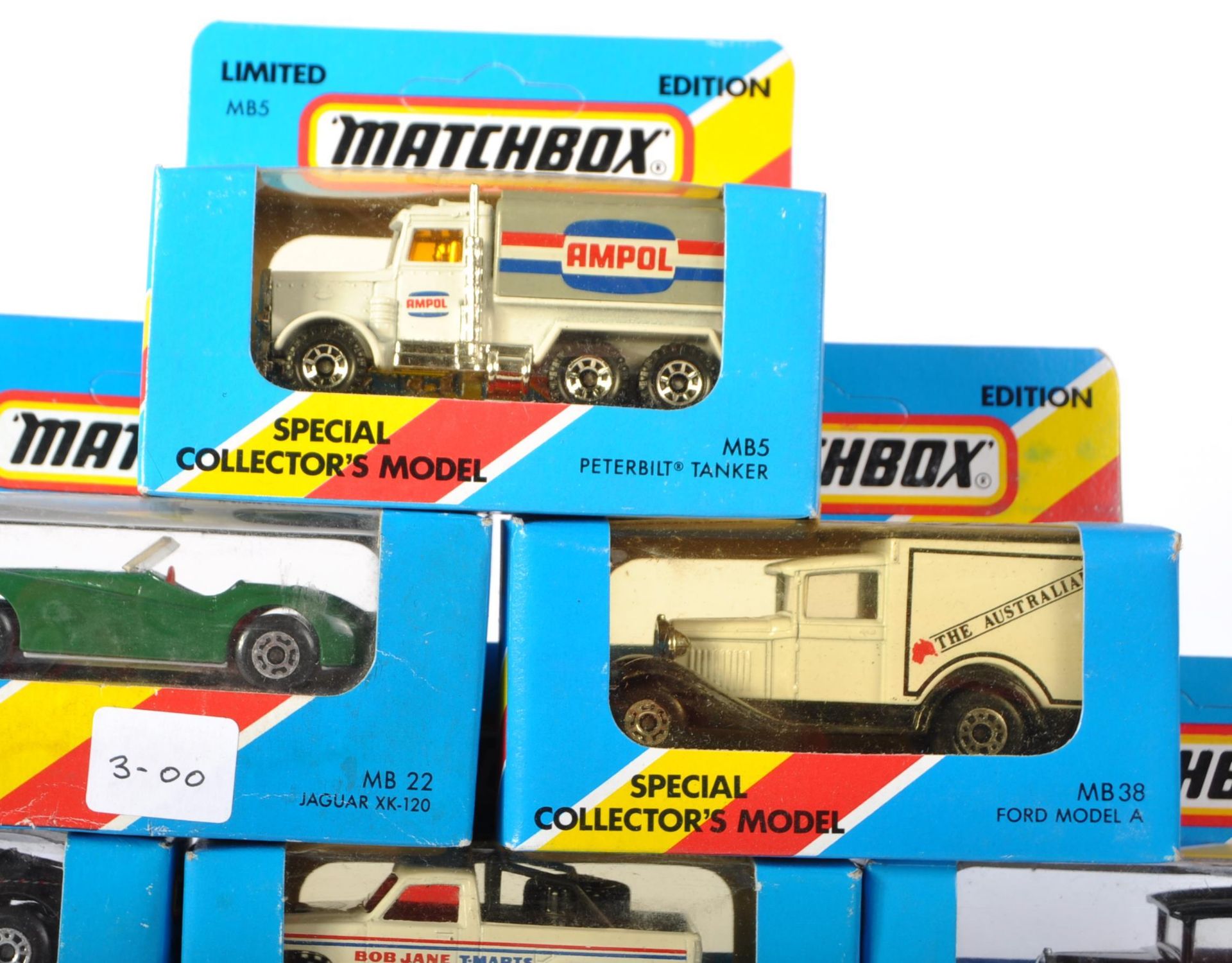 COLLECTION OF X10 VINTAGE MATCHBOX DIECAST MODEL CARS - Image 4 of 4