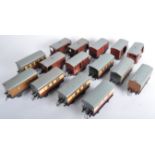 COLLECTION OF VINTAGE HORNBY SERIES O GAUGE TINPLATE WAGONS